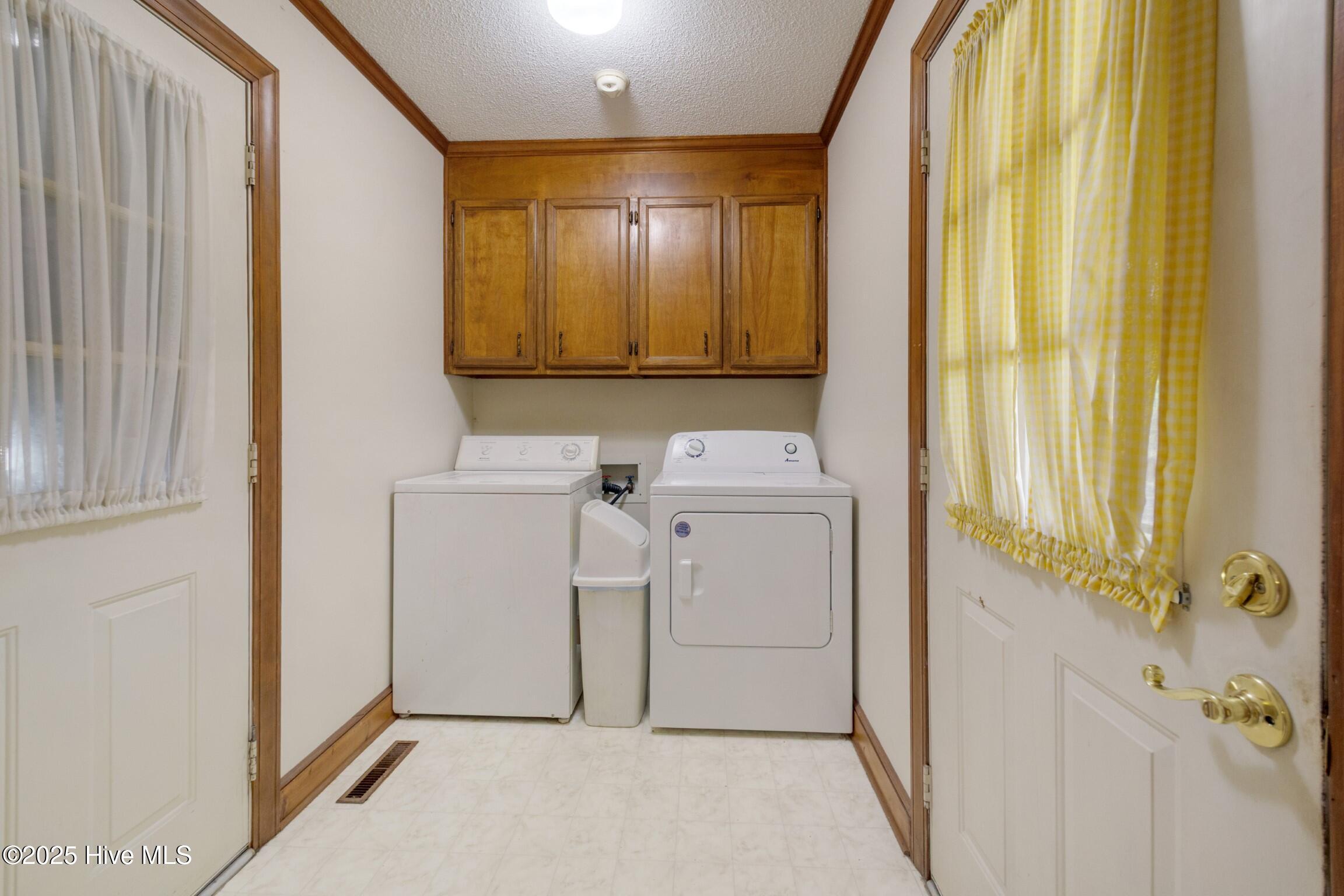 2485 Irvin Drive Property Photo 20