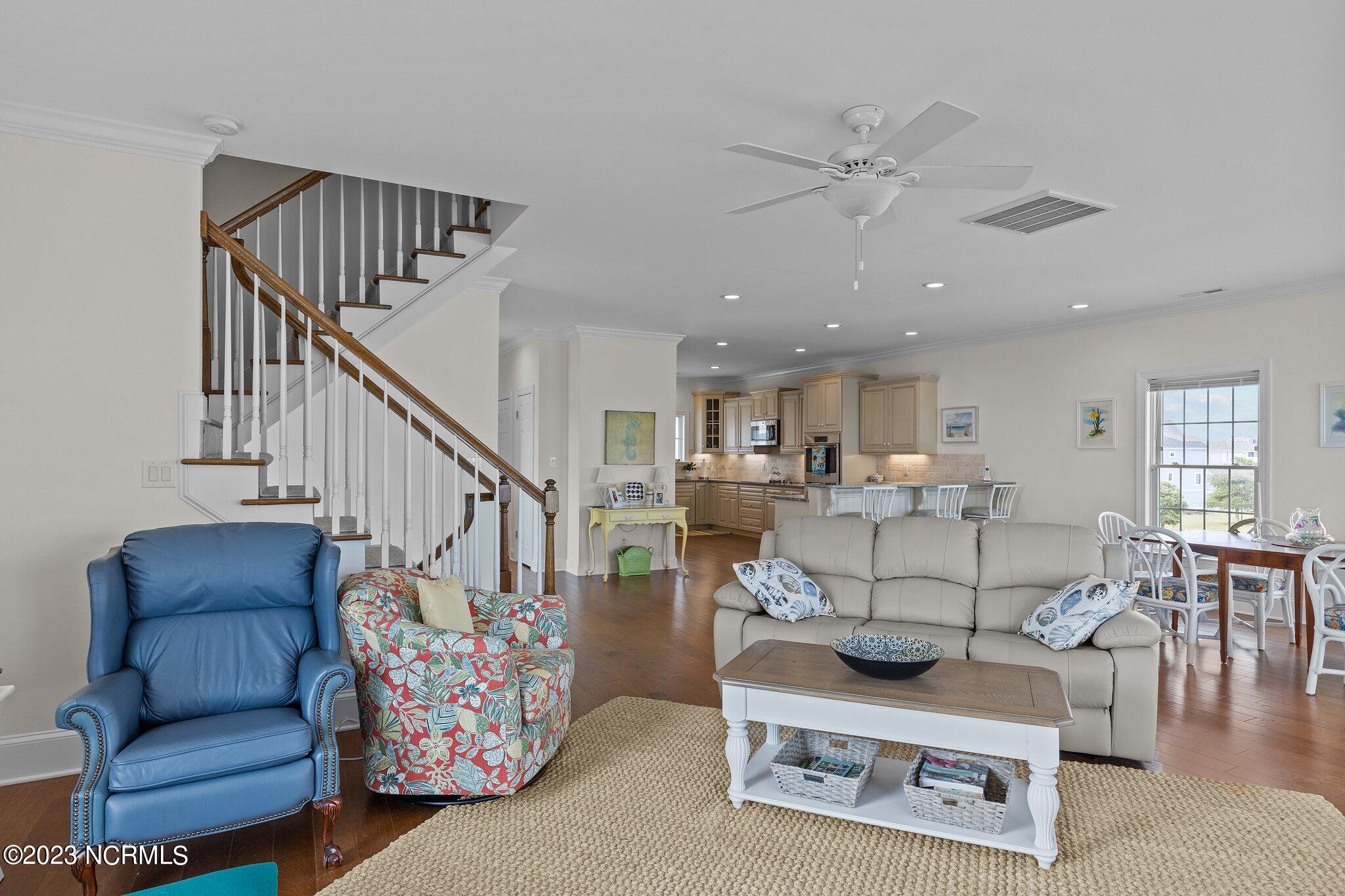 307 Oxton Place Property Photo 11