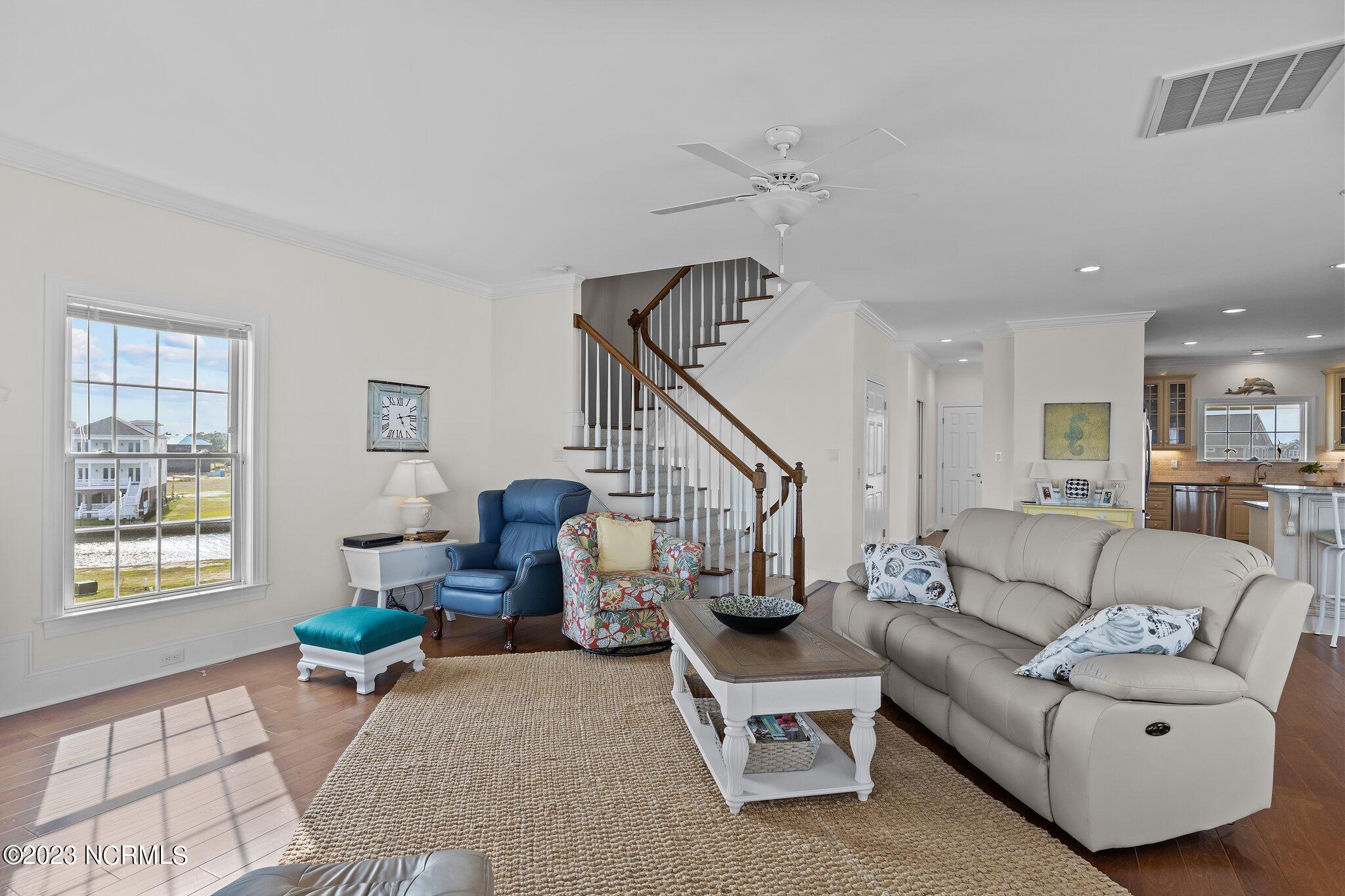 307 Oxton Place Property Photo 13