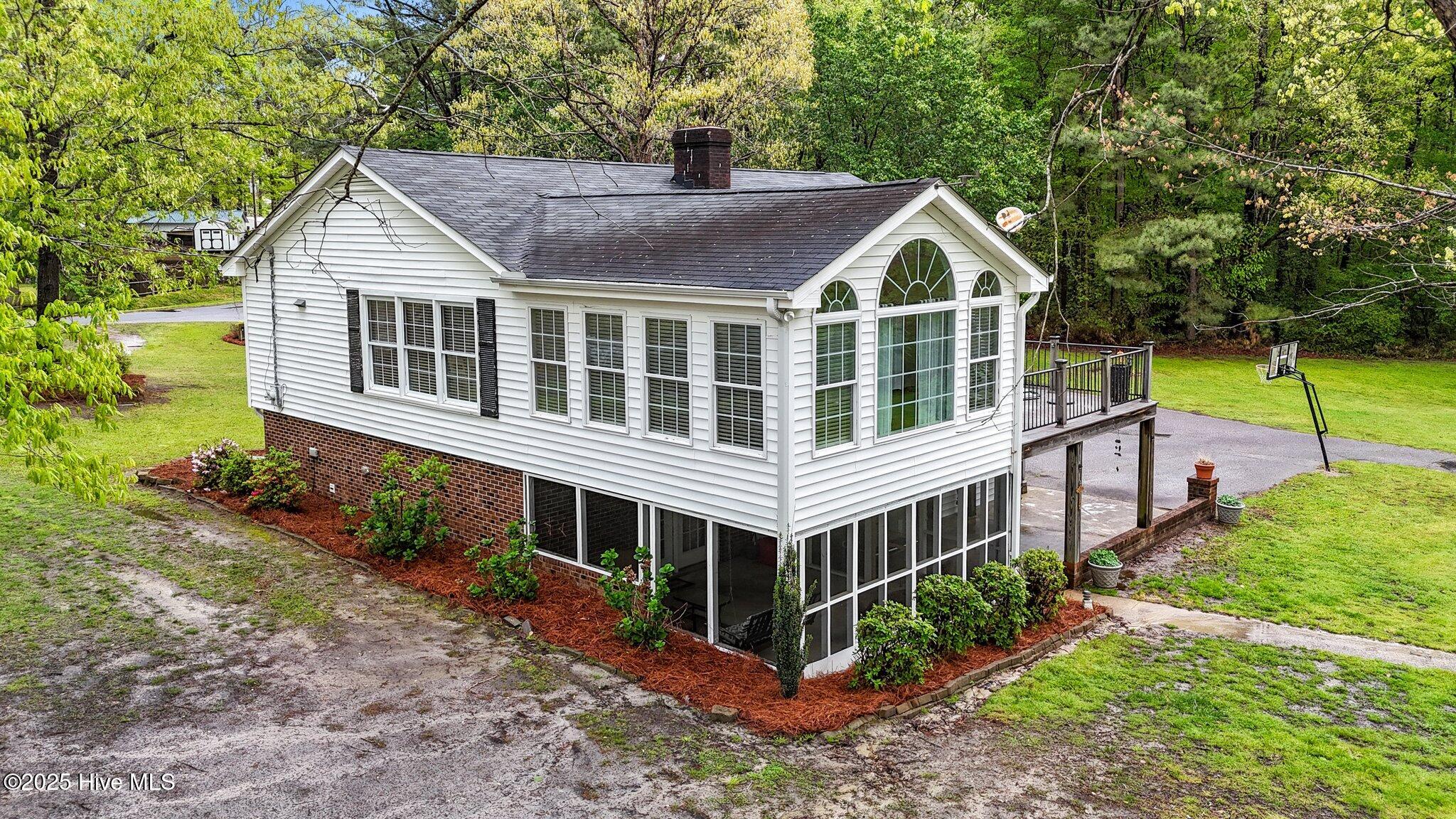 379 Greenbrier Road Property Photo 11