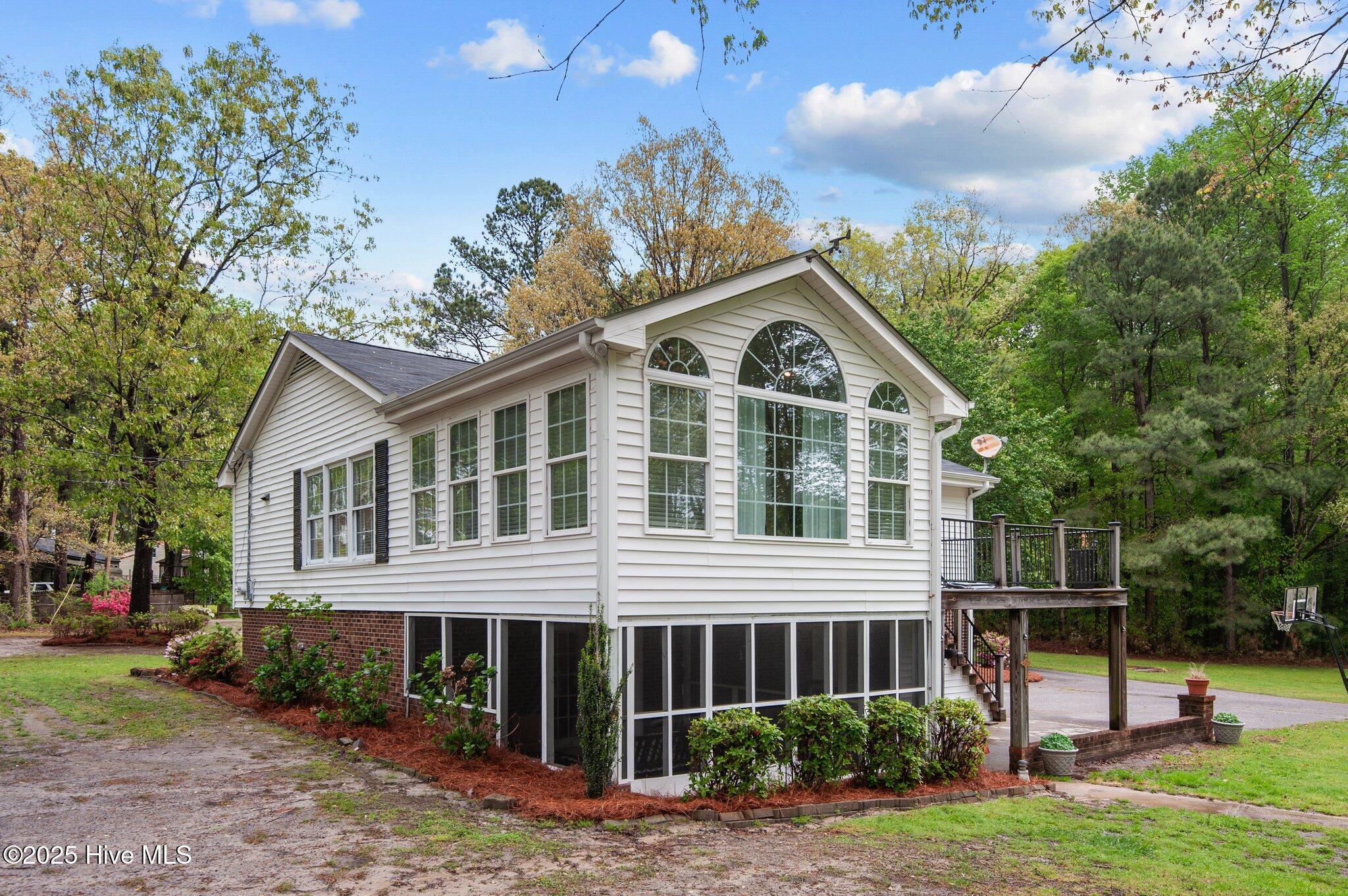 379 Greenbrier Road Property Photo 13