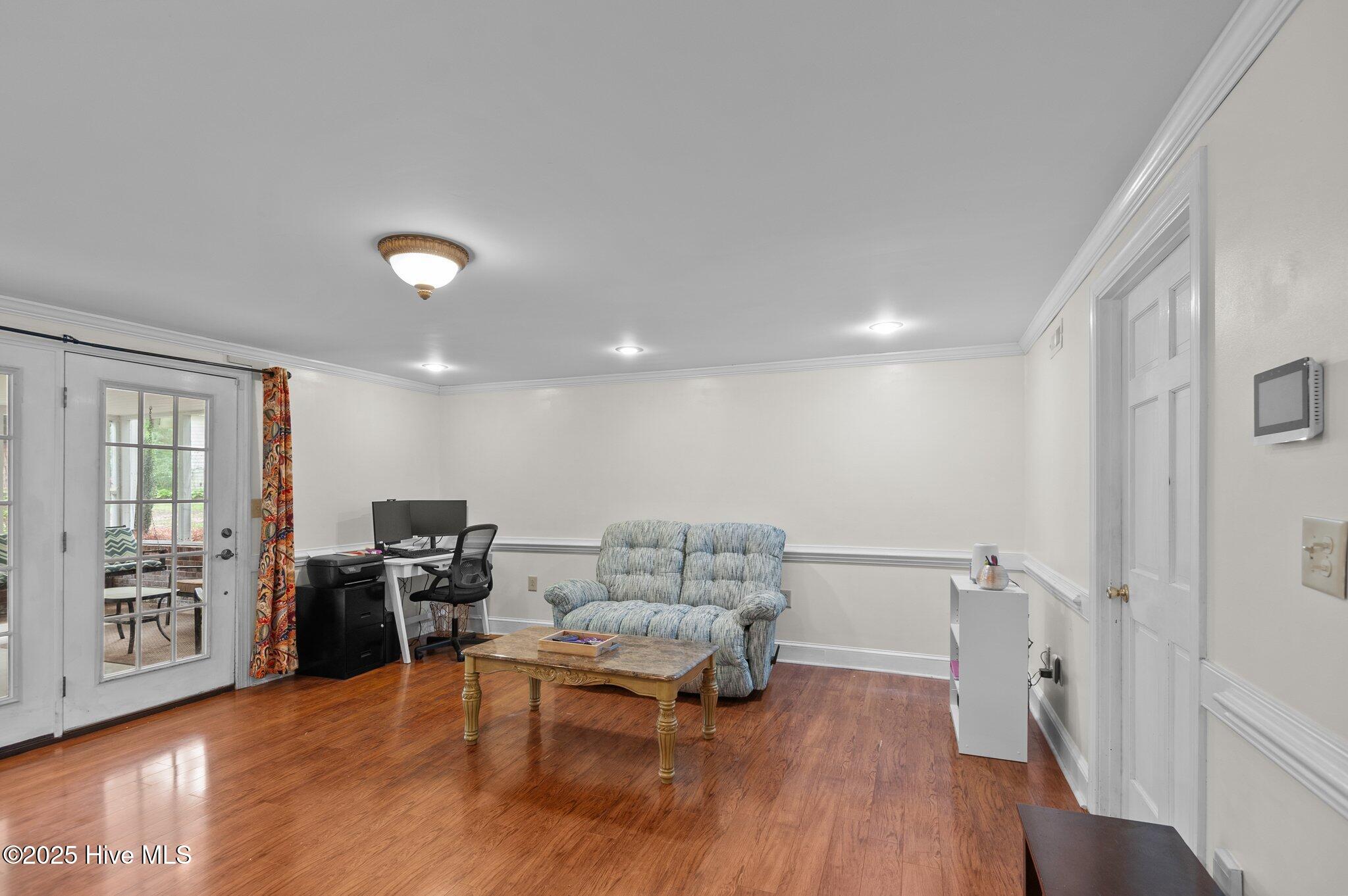 379 Greenbrier Road Property Photo 19