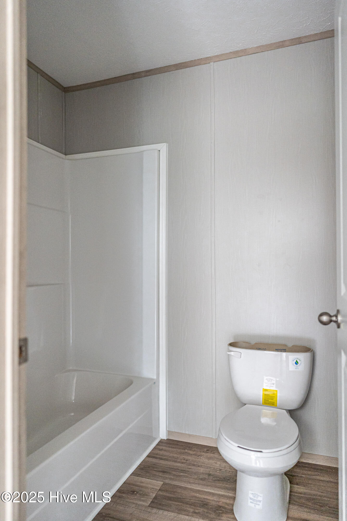 175 Deforest Drive Property Photo 28