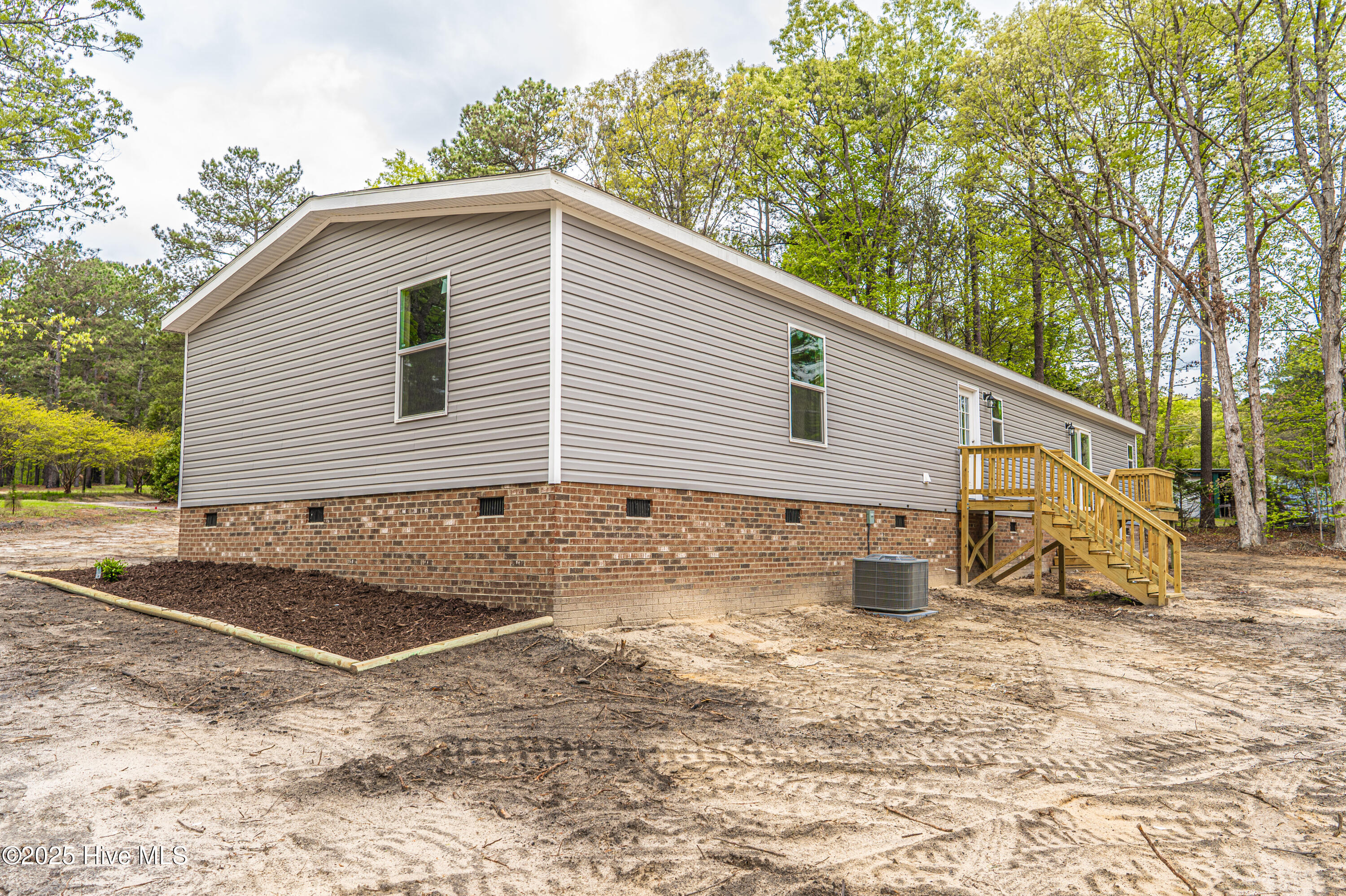 175 Deforest Drive Property Photo 32