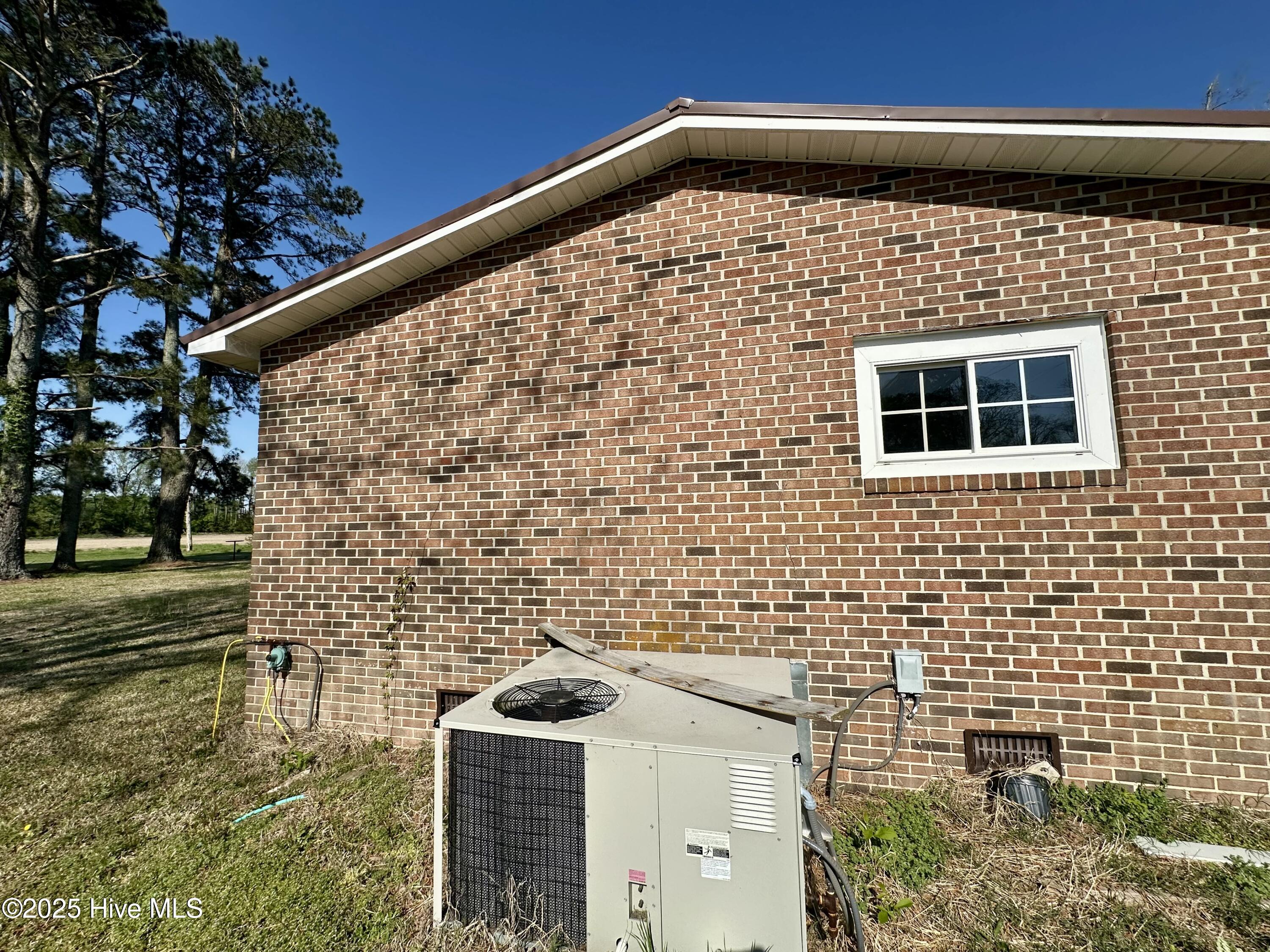 7392 Nc Highway 99 Property Photo 25