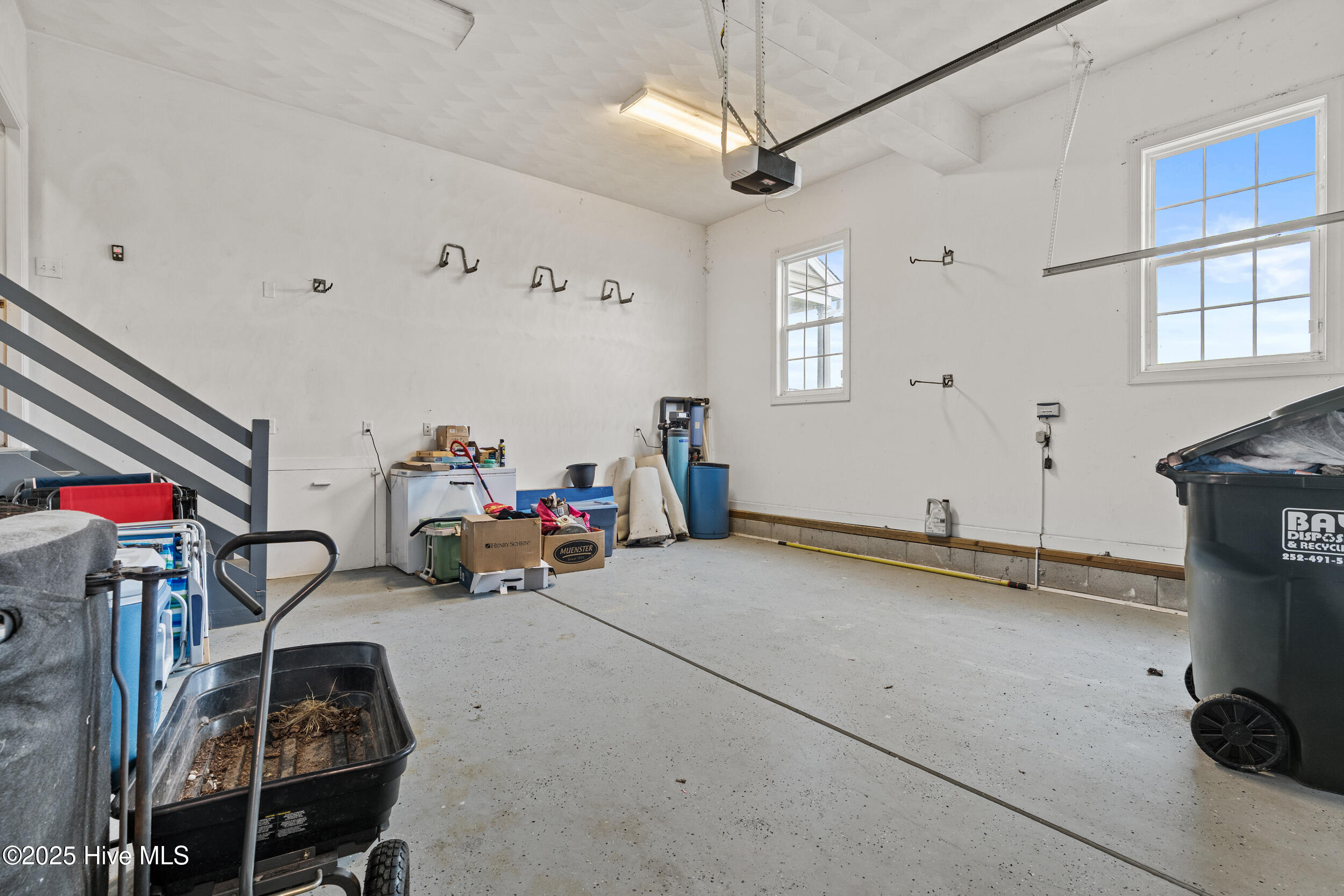 104 Creekside Drive Property Photo 16