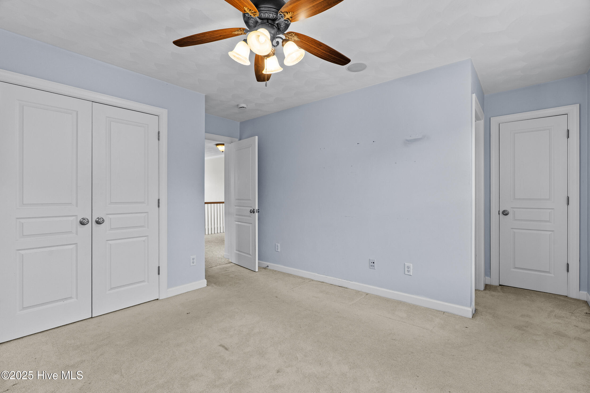 104 Creekside Drive Property Photo 21