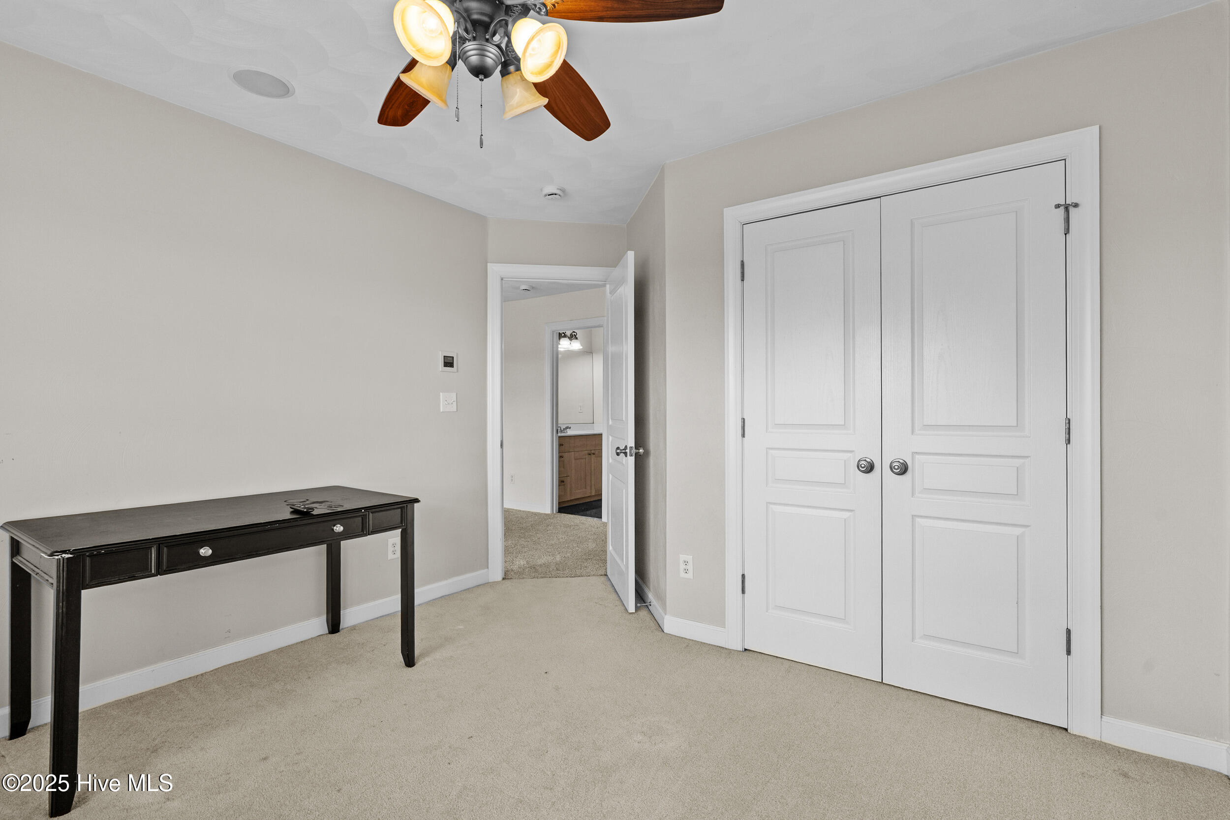 104 Creekside Drive Property Photo 24