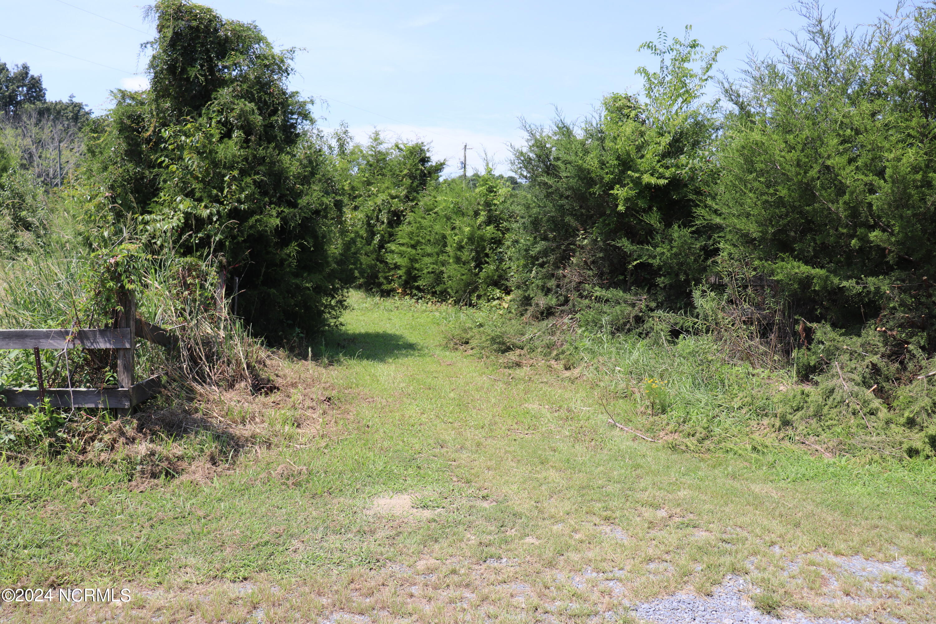 165 Kmj Ranch Road Property Photo 7