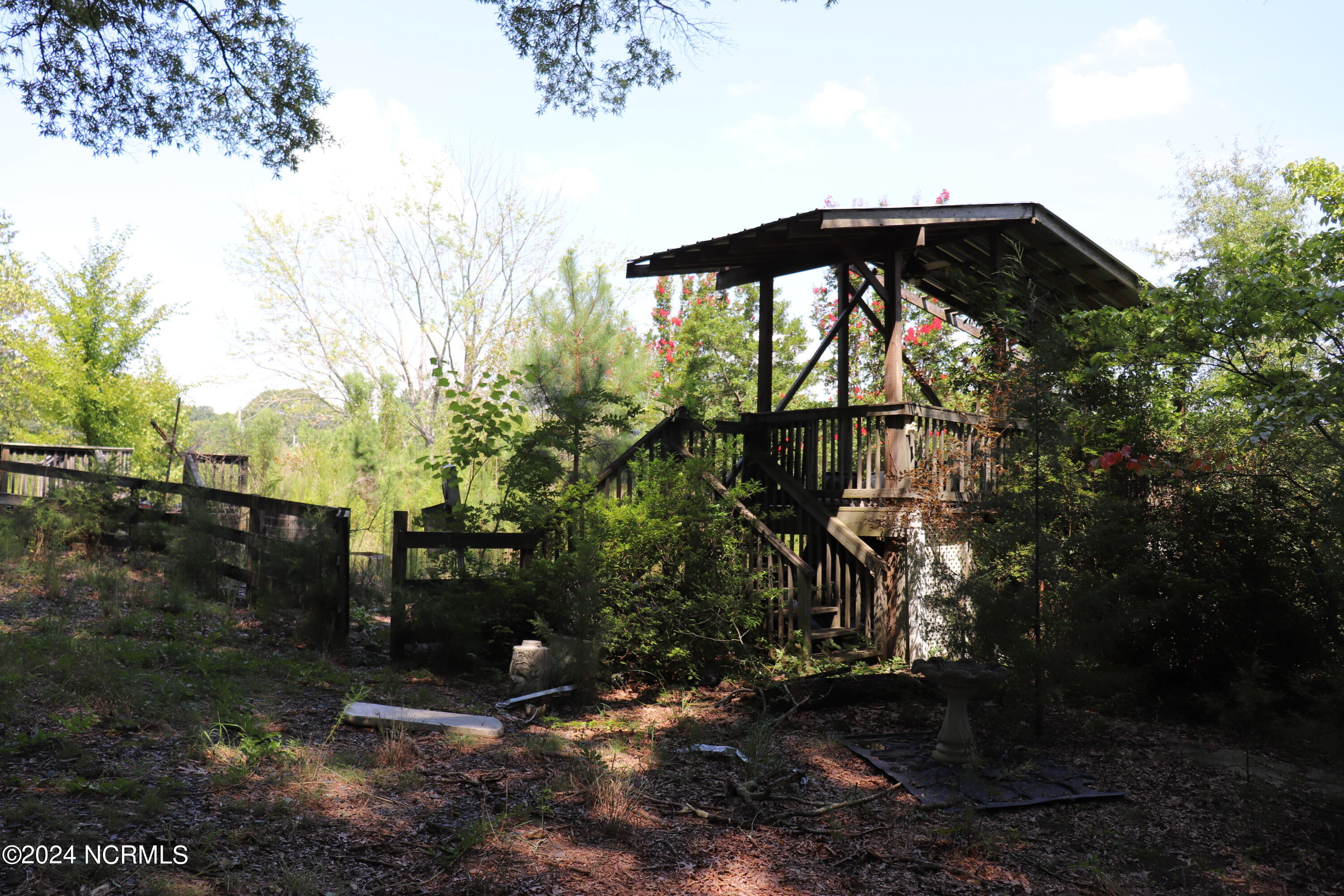 165 Kmj Ranch Road Property Photo 16