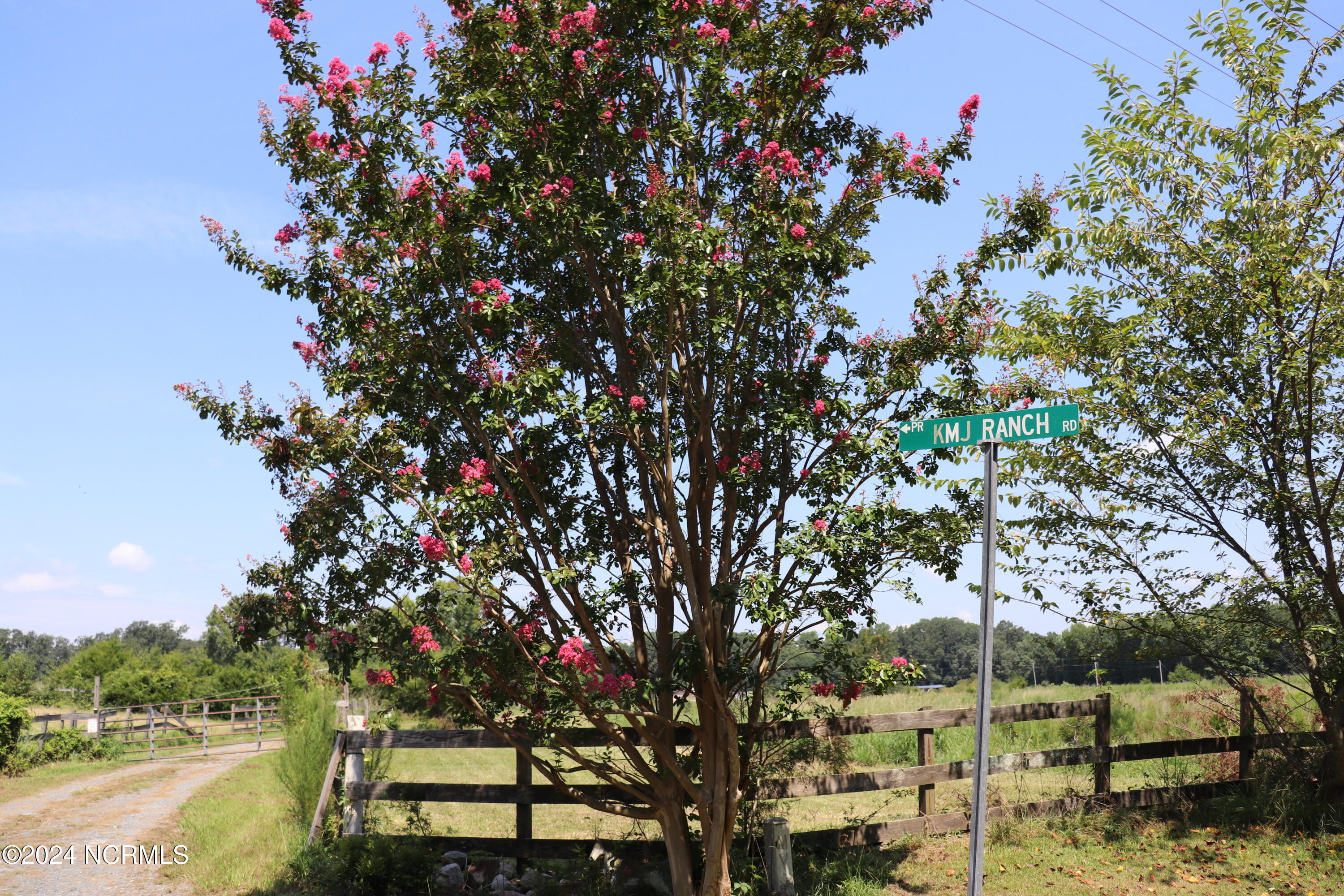 165 Kmj Ranch Road Property Photo 52