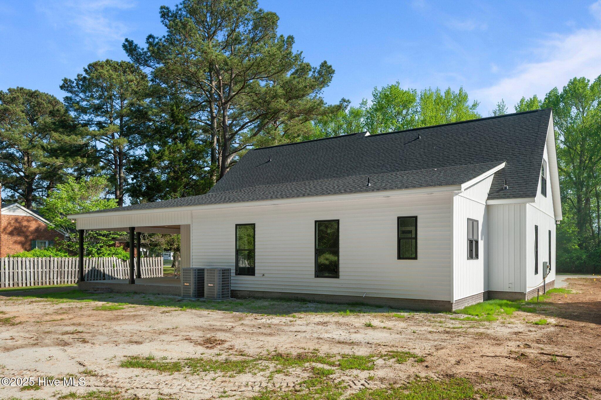 308 Crown Drive Property Photo 41