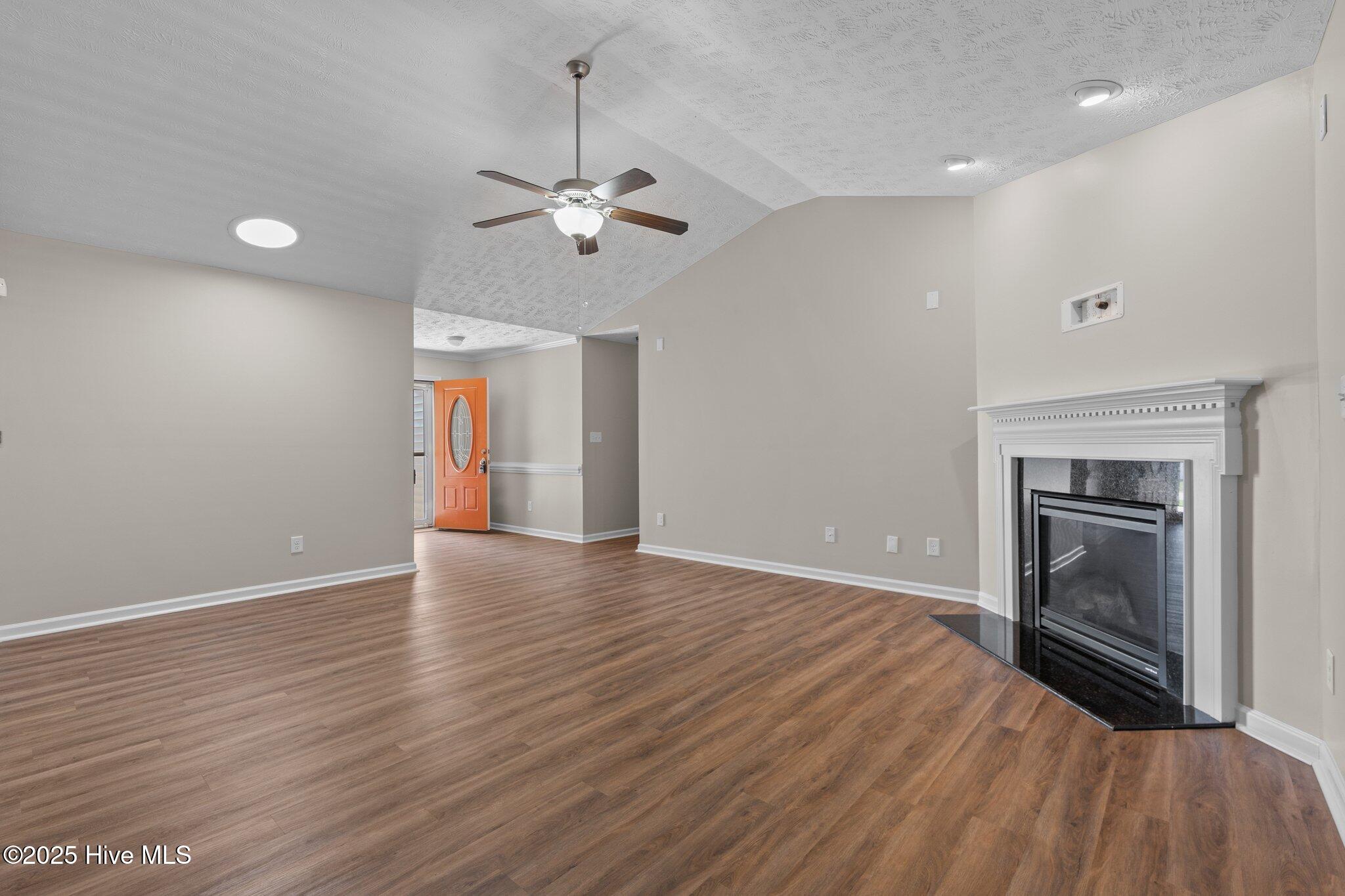 235 Bayleaf Drive Property Photo 12