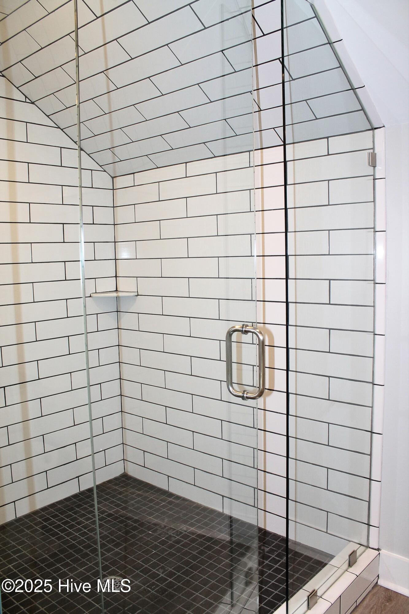 310 N May Street Property Photo 40
