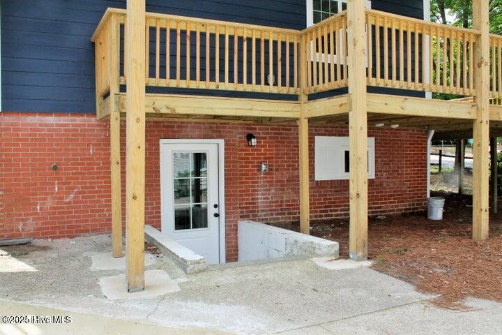 310 N May Street Property Photo 48