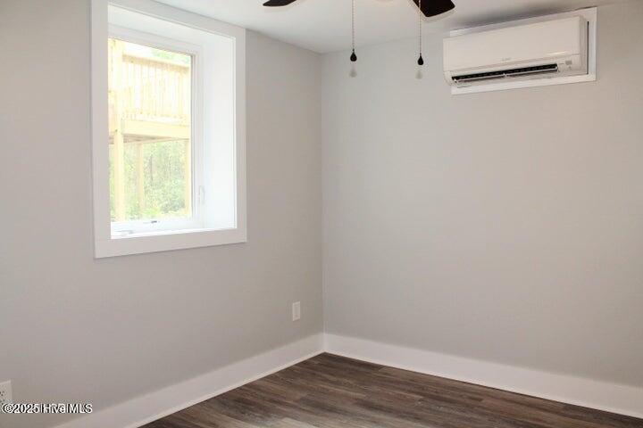 310 N May Street Property Photo 59