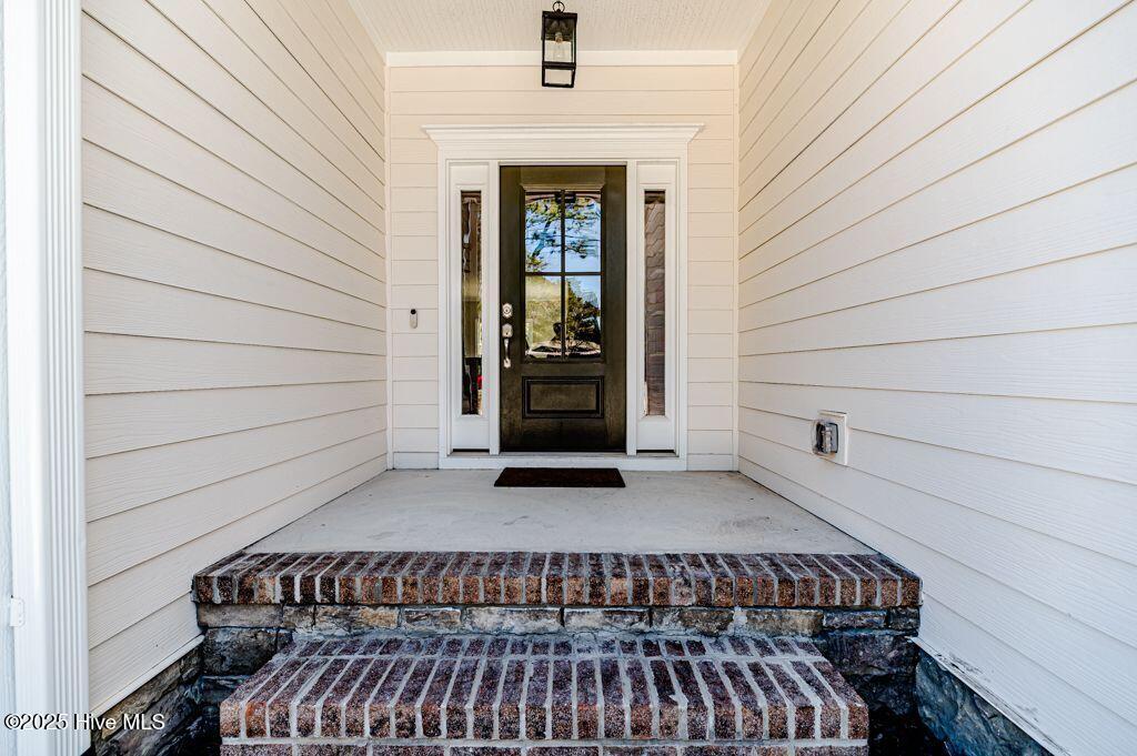 131 Crestview Road Property Photo 3
