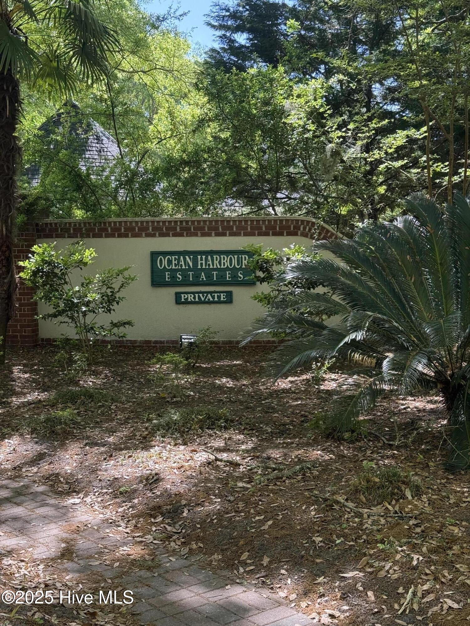 1266 Harbour Gate Property Photo
