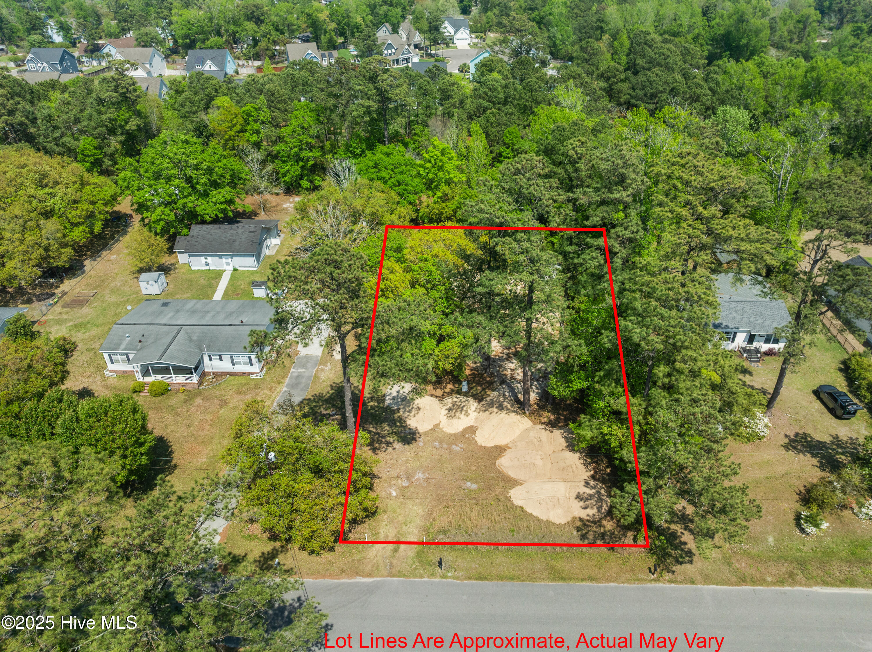 1913 Hess Street Property Photo 2