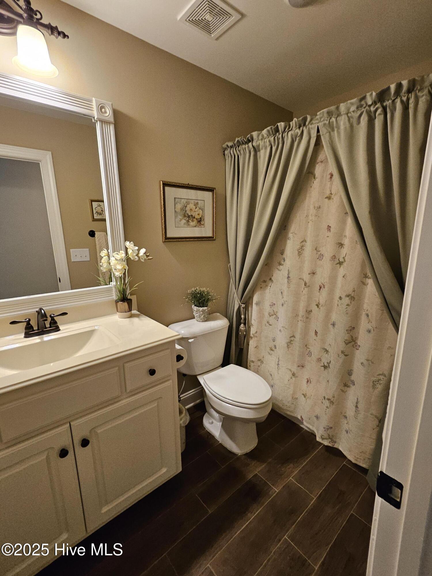 1655 Kingfisher Court Property Photo 41