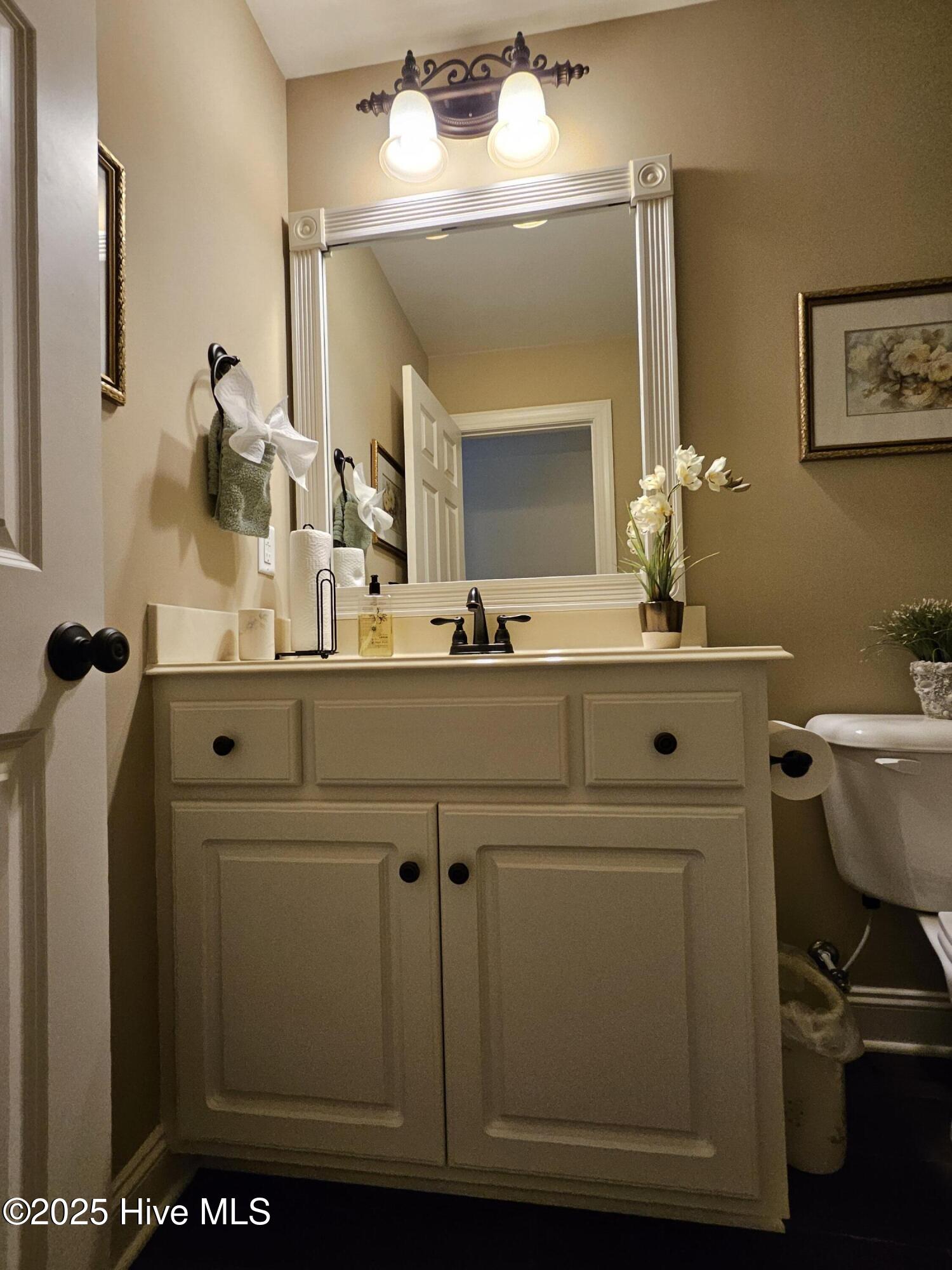 1655 Kingfisher Court Property Photo 42