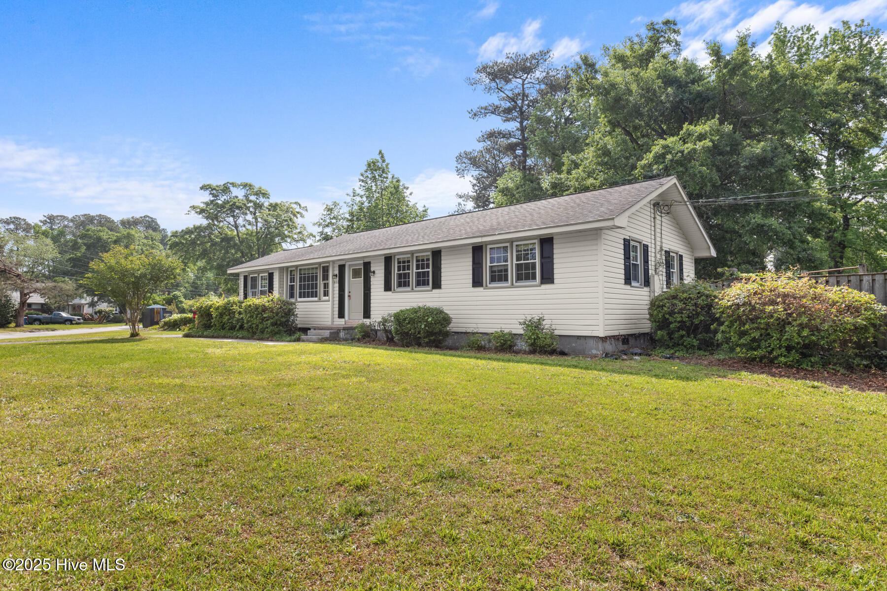 406 Delmar Road Property Photo 3