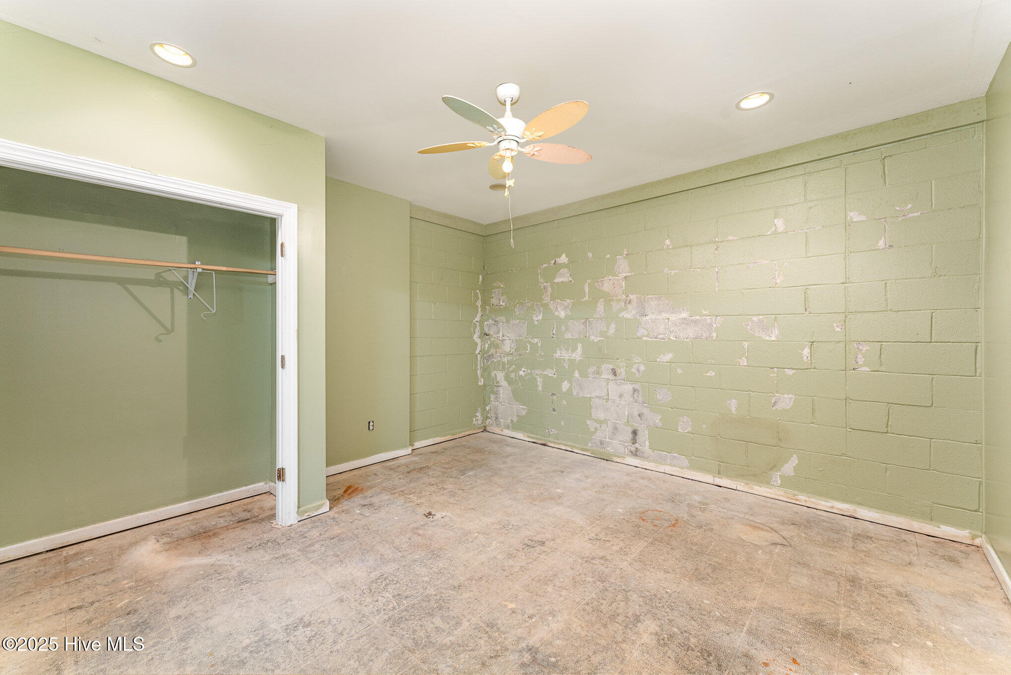 317 William Drive Property Photo 29