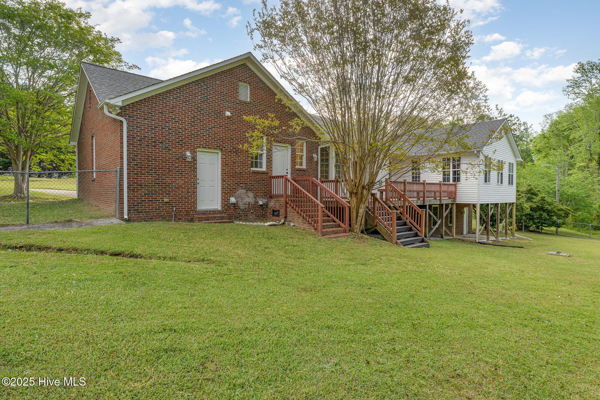 317 William Drive Property Photo 32