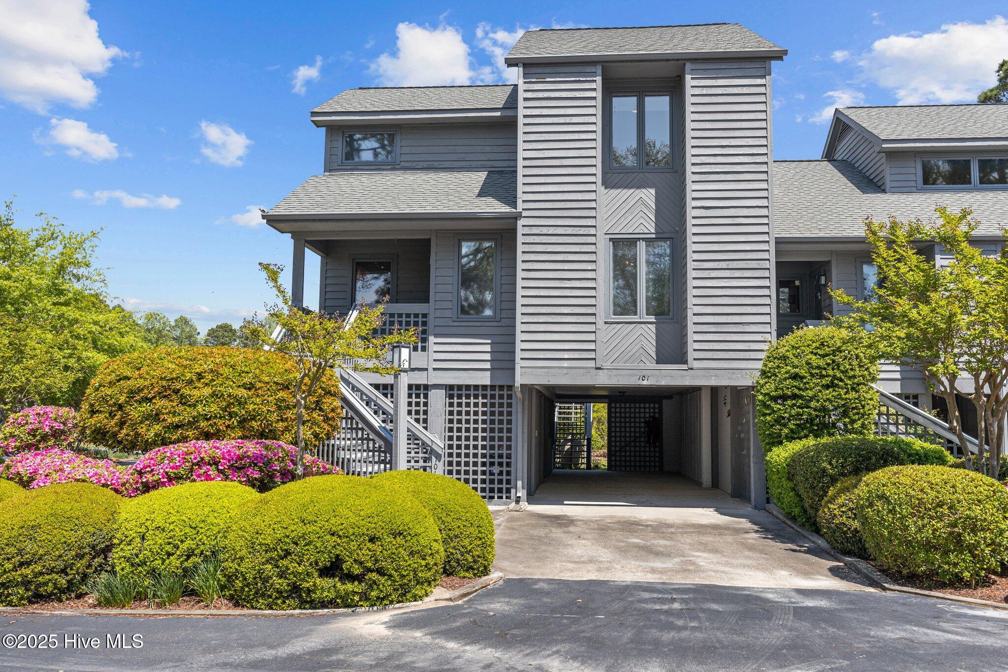 101 Forecastle Court Property Image