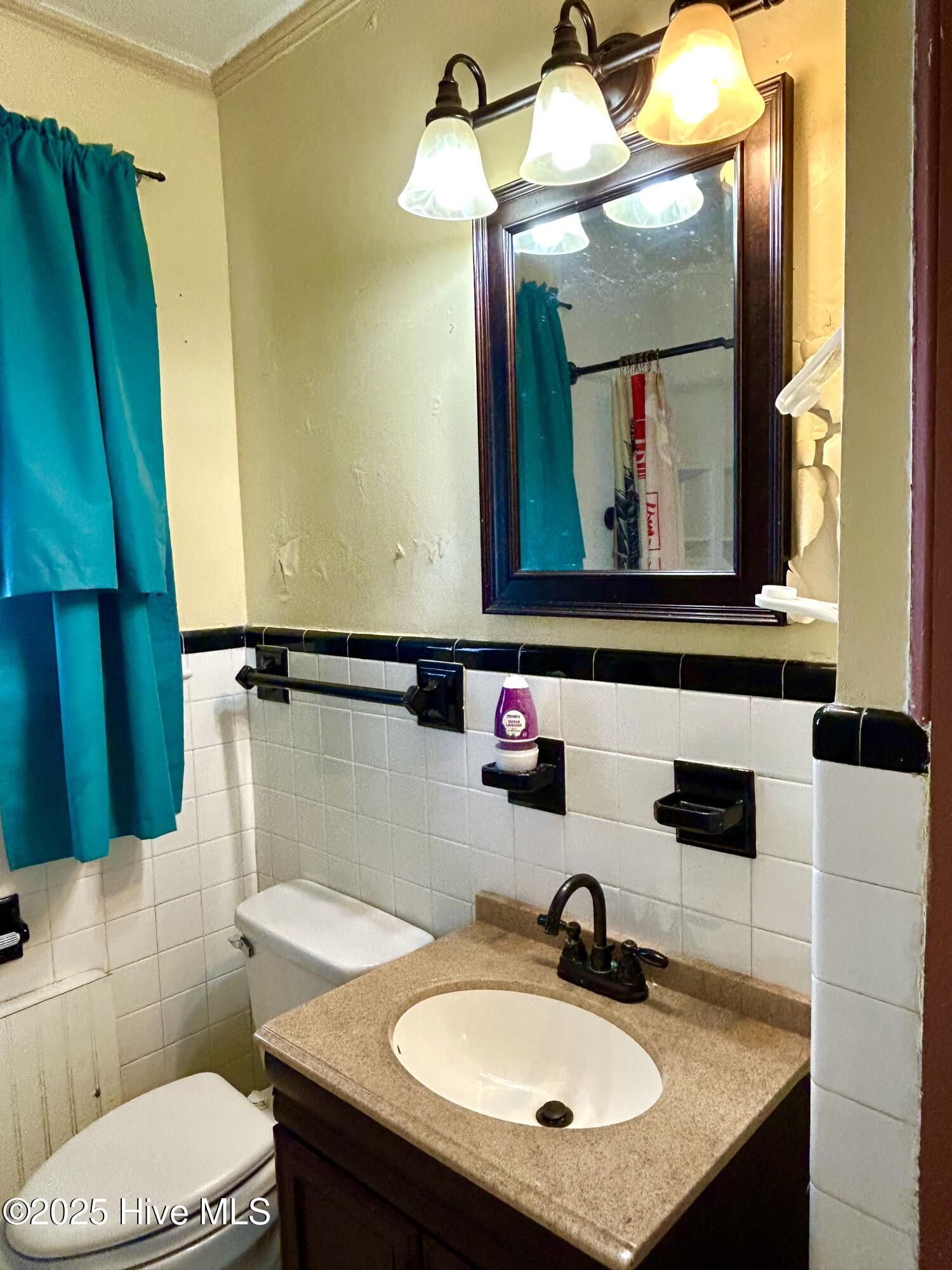 205 Wilson Avenue Property Photo 17
