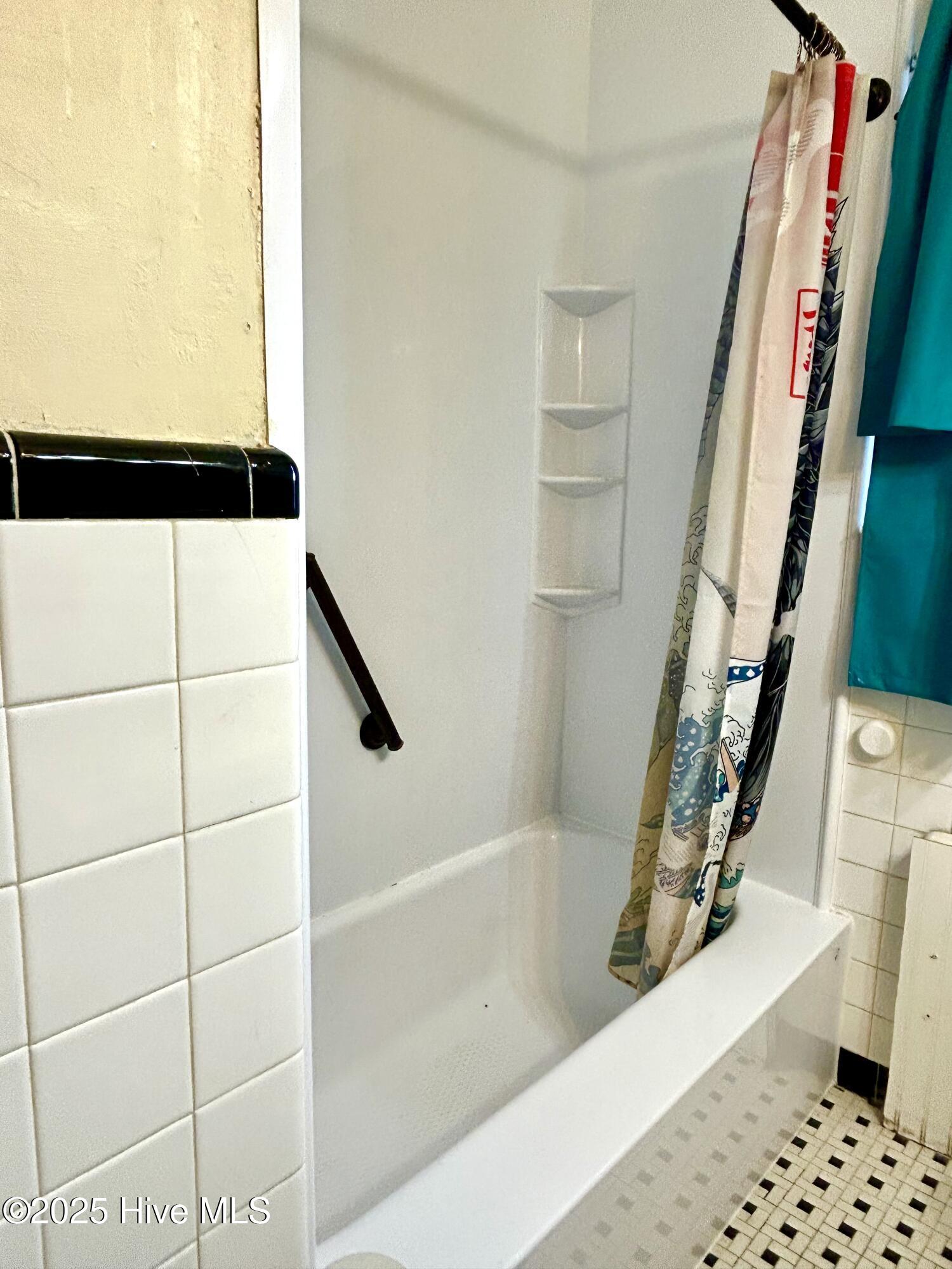 205 Wilson Avenue Property Photo 18