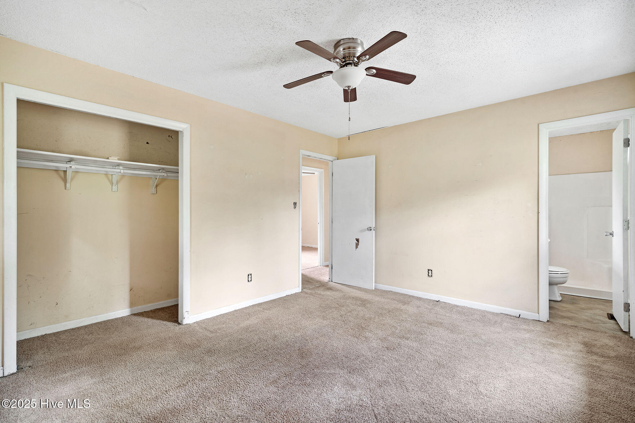 3769 Penderlea Highway Property Photo 12