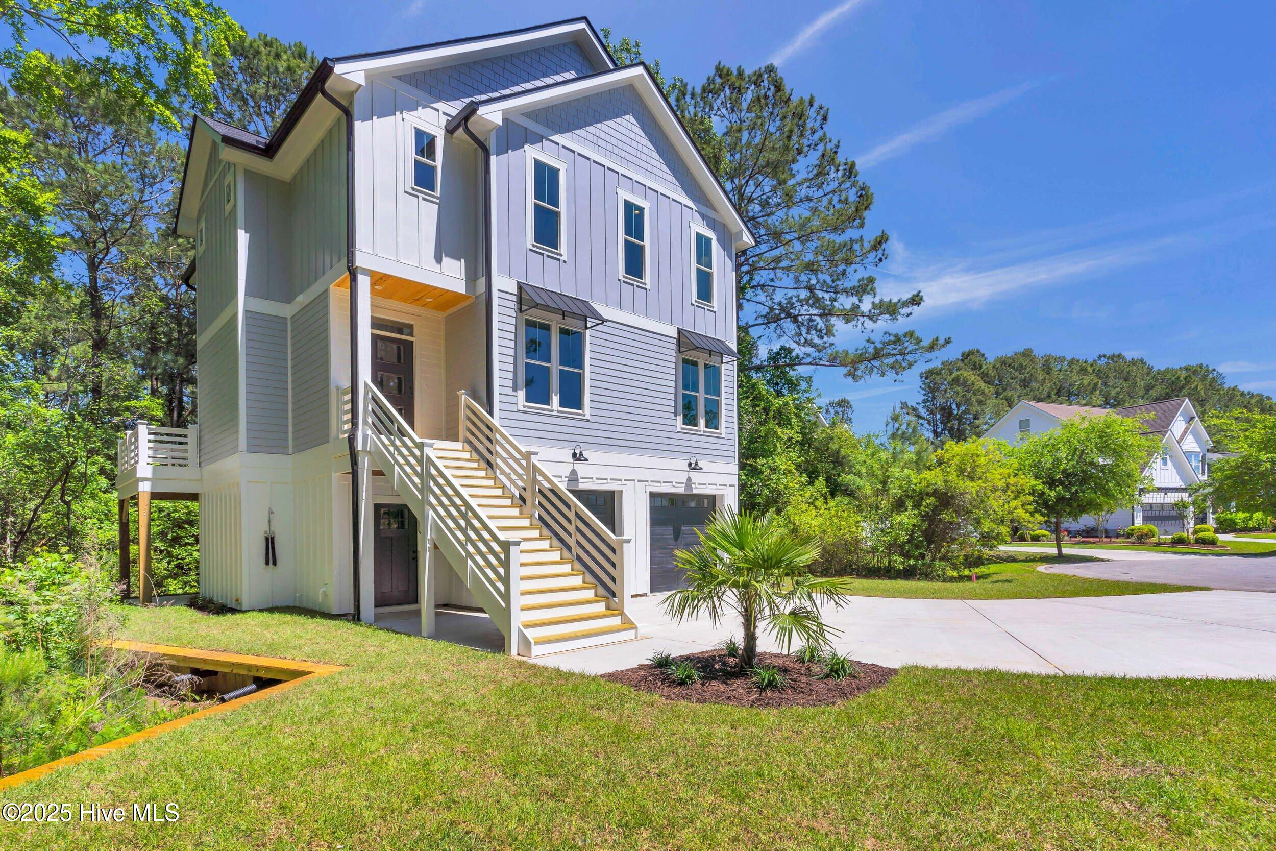 124 N Brig Drive Property Photo 3