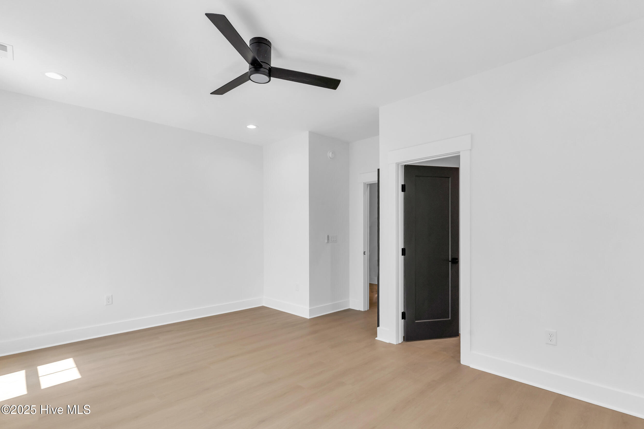 124 N Brig Drive Property Photo 21