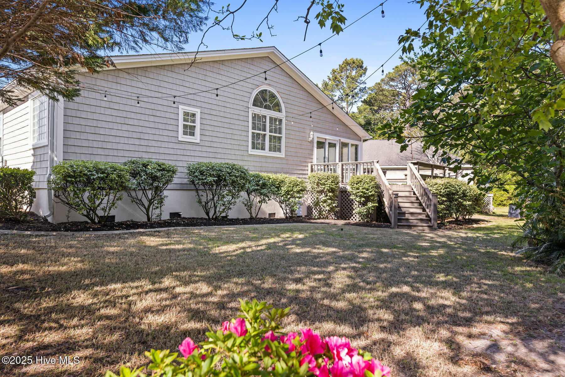 219 Rouen Court Property Photo 36