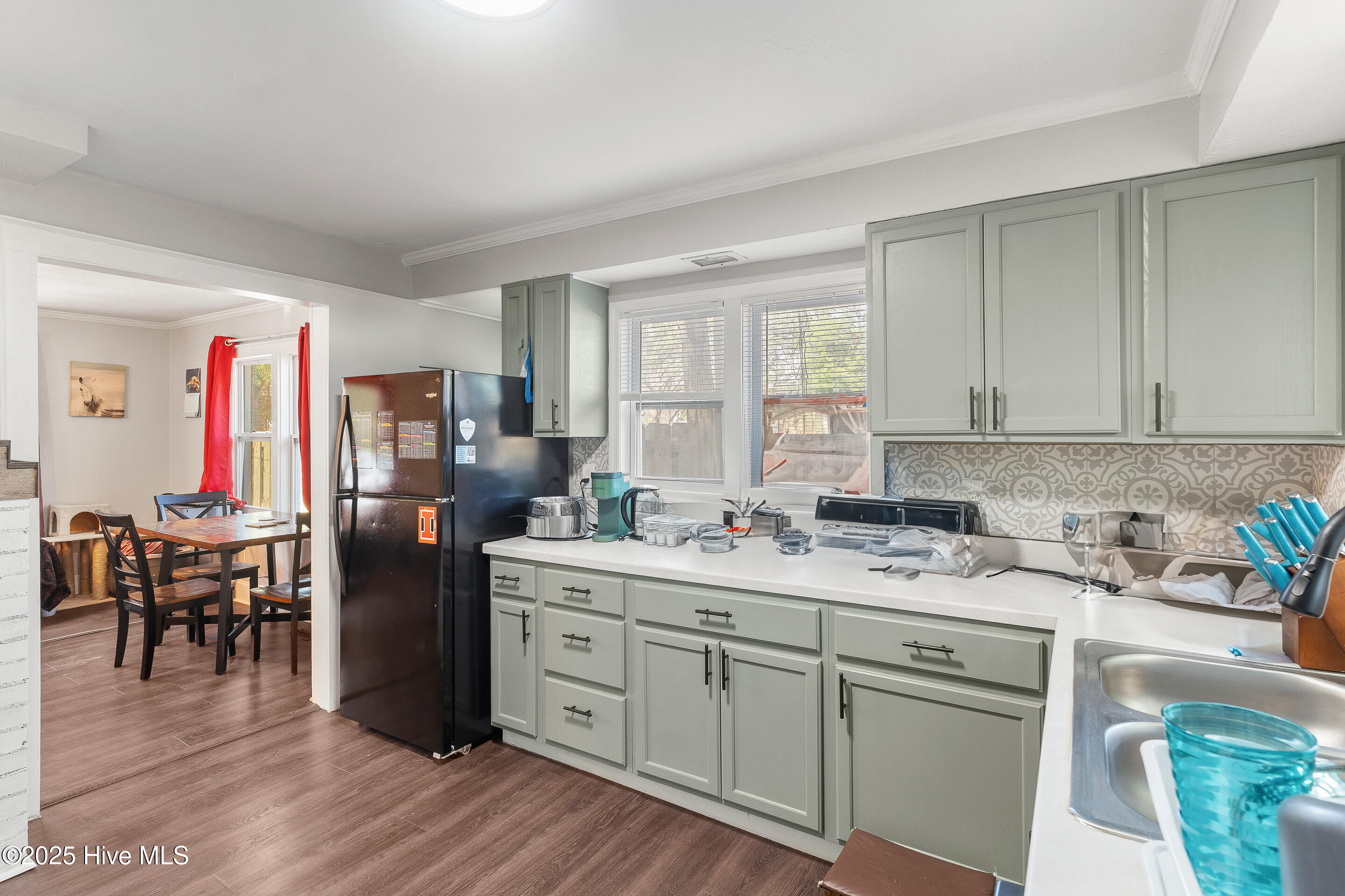 907 Bonham Avenue Property Photo 4