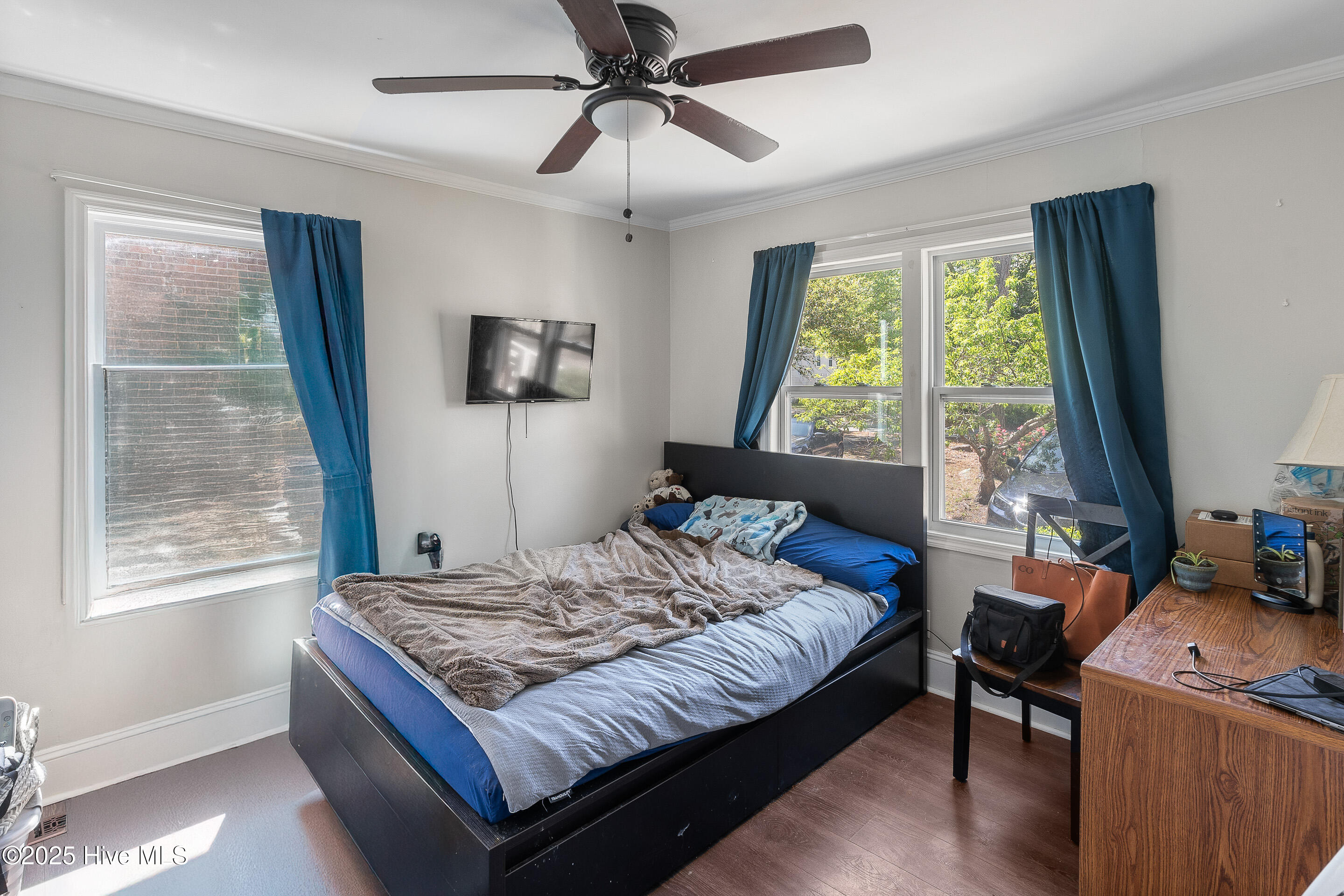 907 Bonham Avenue Property Photo 16