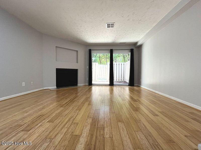 940 Linden Road Unit 15 Property Photo 3