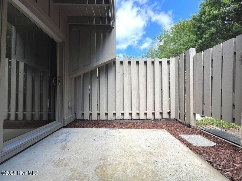 940 Linden Road Unit 15 Property Photo 8