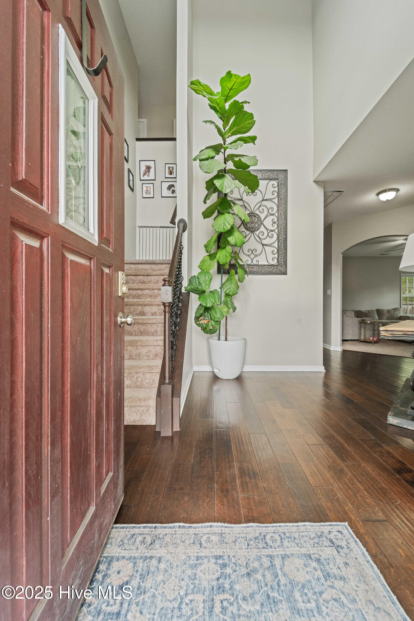 211 Imperial Lane Property Photo 3