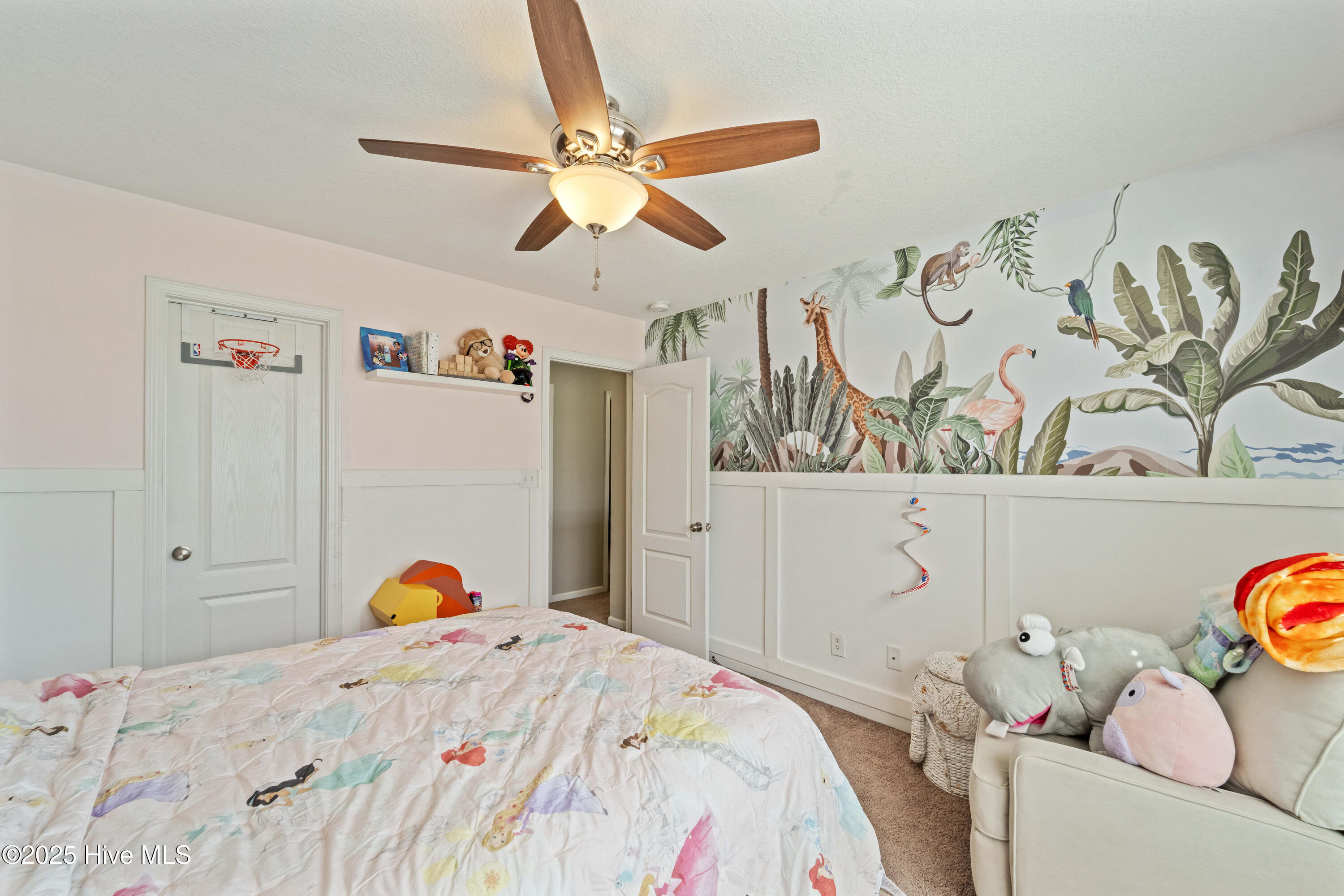 211 Imperial Lane Property Photo 33