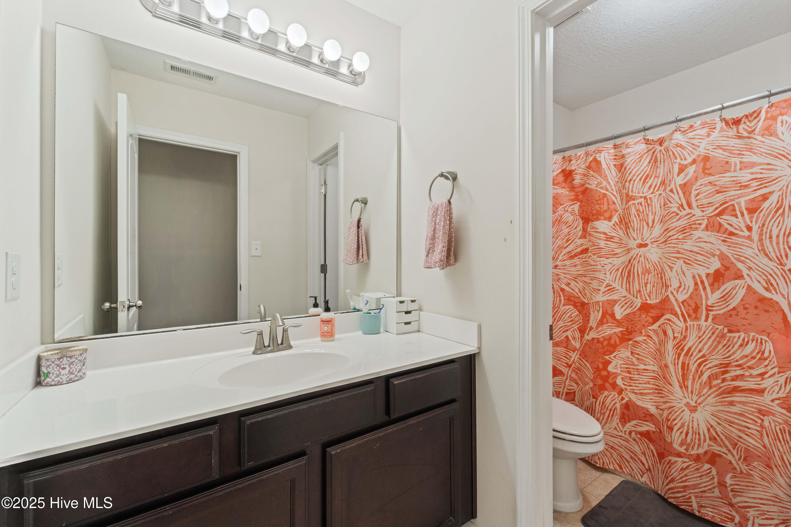 211 Imperial Lane Property Photo 34