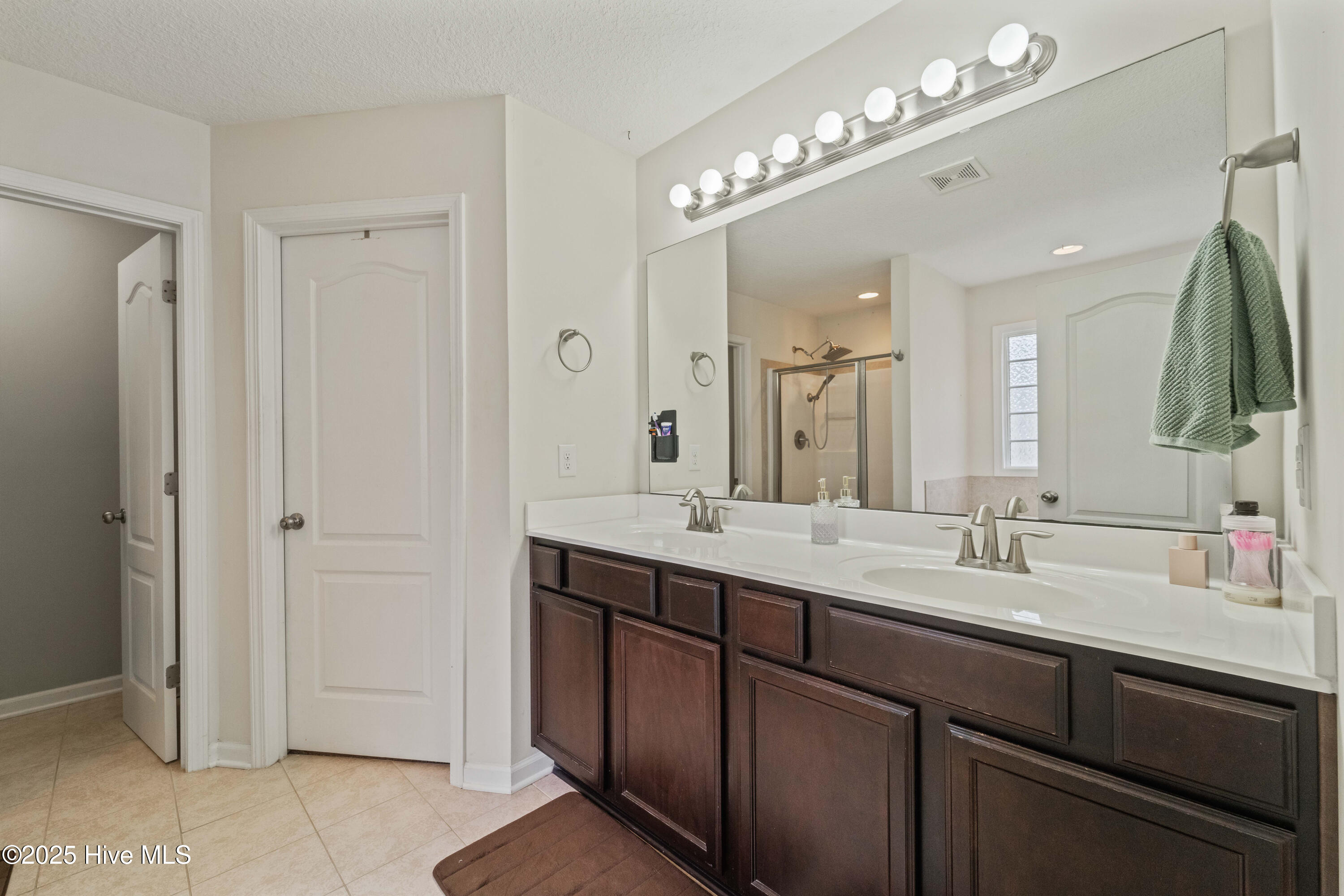 211 Imperial Lane Property Photo 43