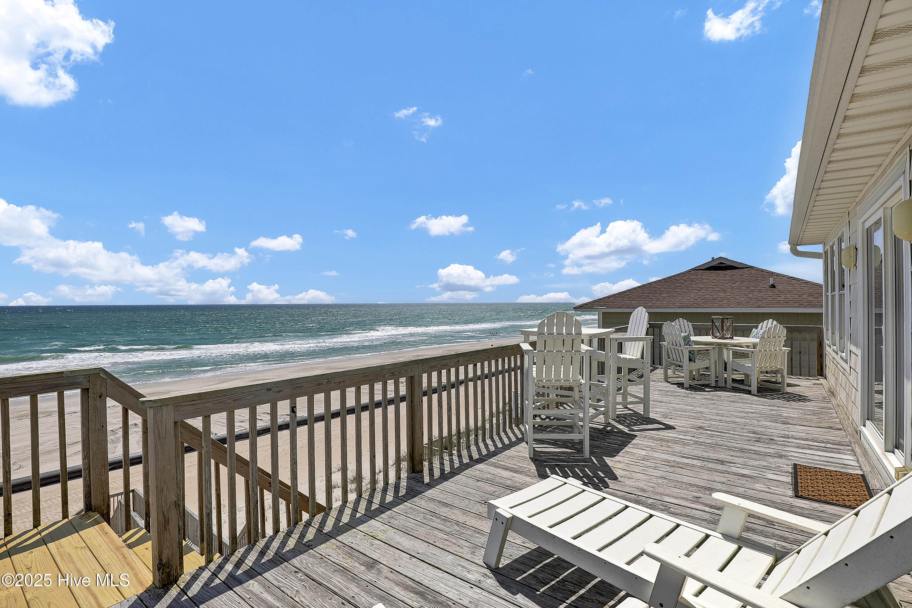 2006 S Shore Drive Property Photo 6