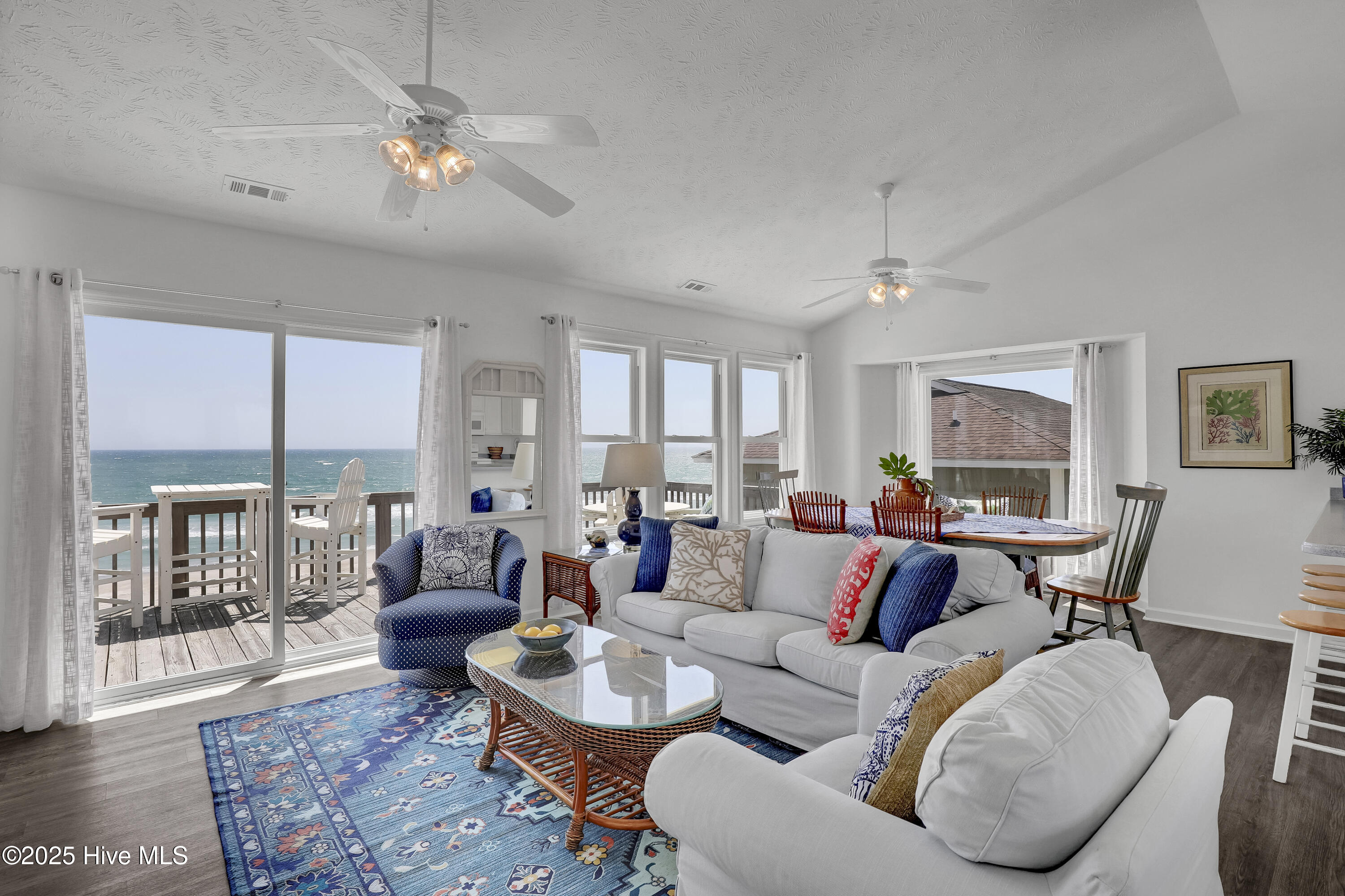 2006 S Shore Drive Property Photo 8