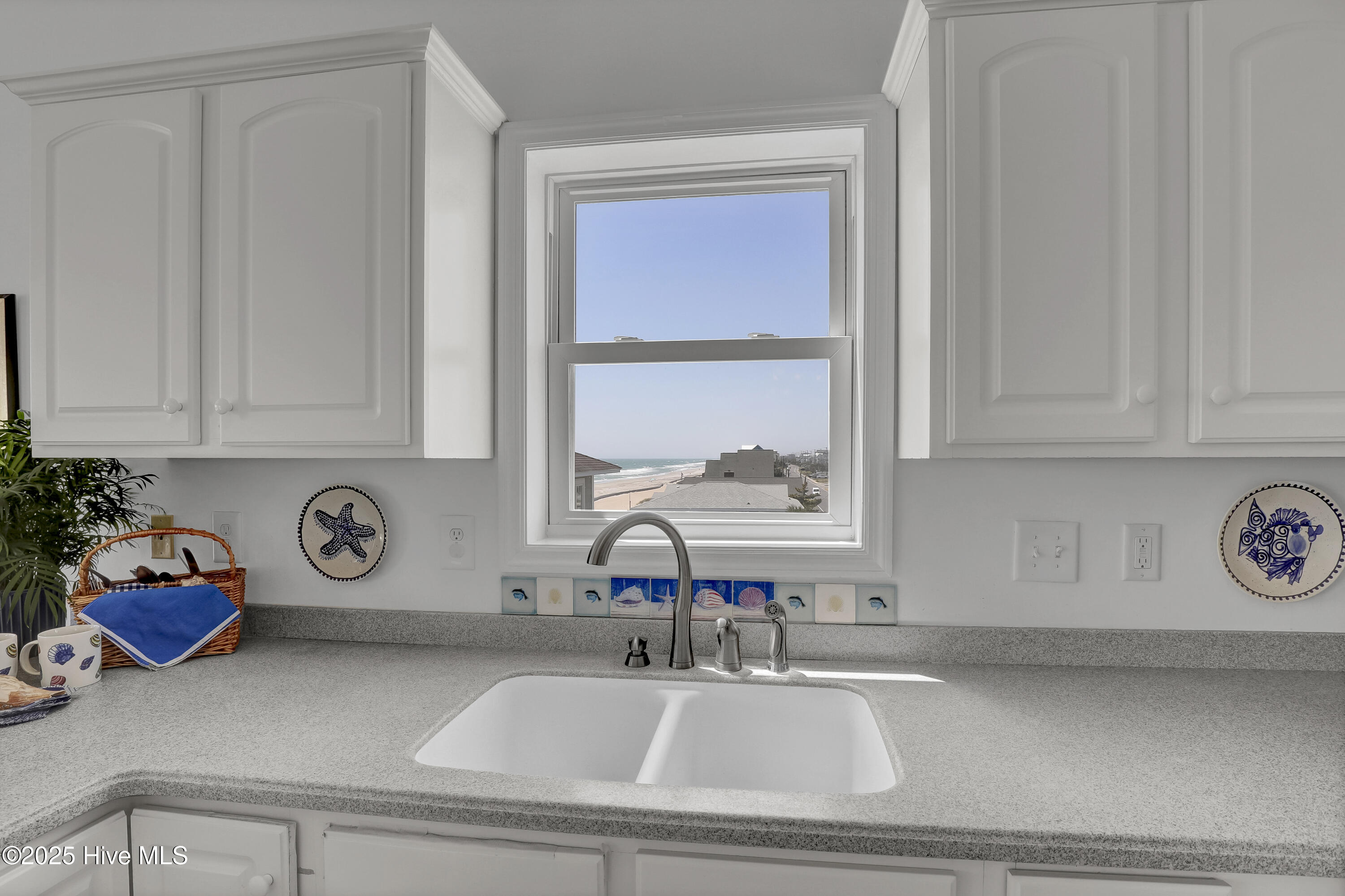 2006 S Shore Drive Property Photo 17