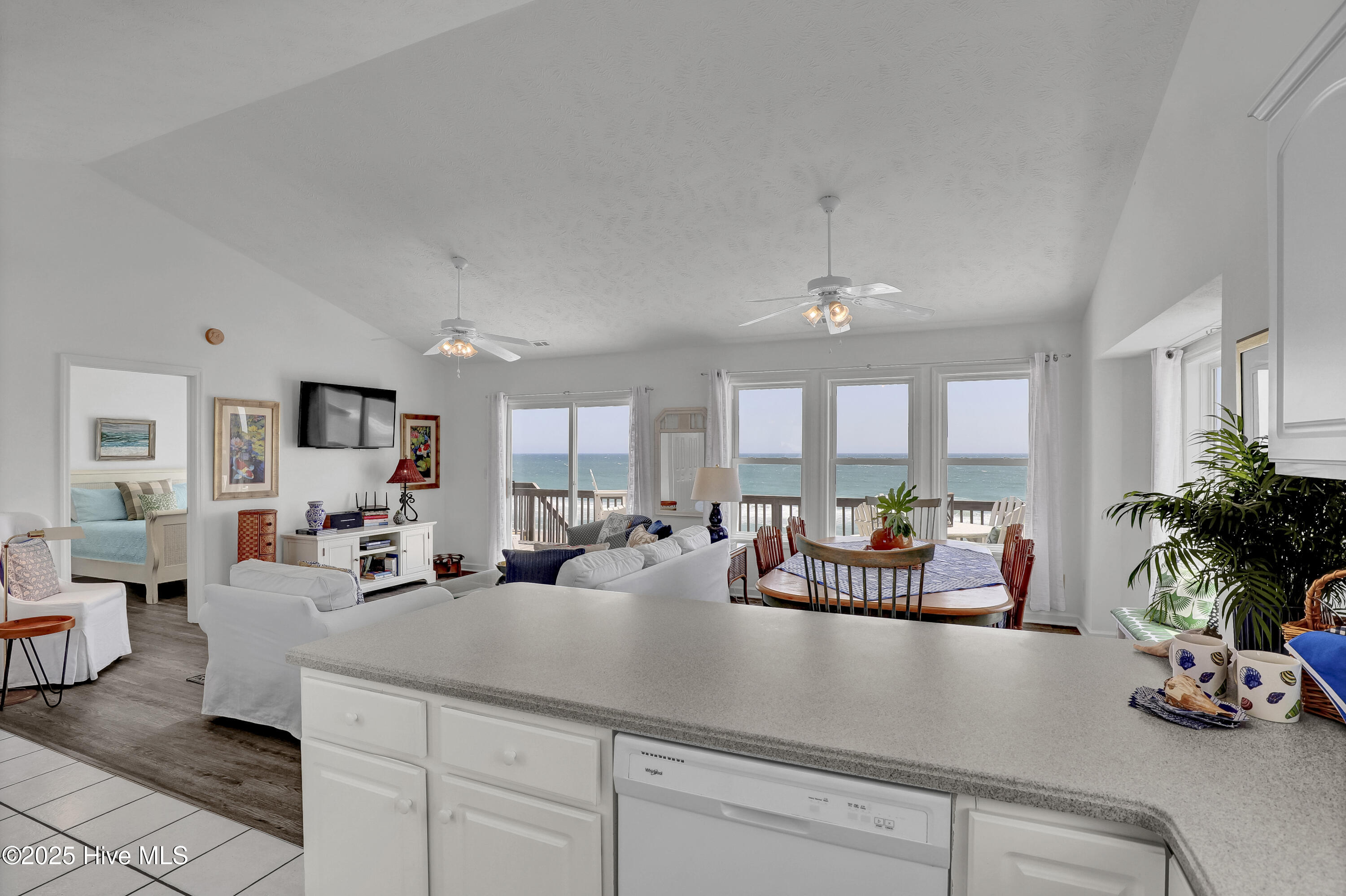 2006 S Shore Drive Property Photo 18