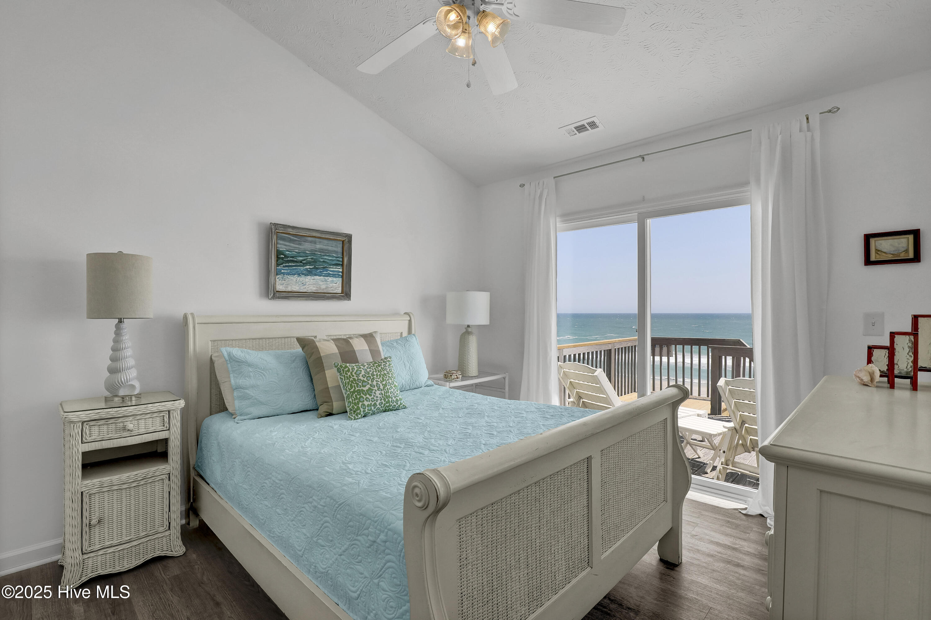 2006 S Shore Drive Property Photo 22