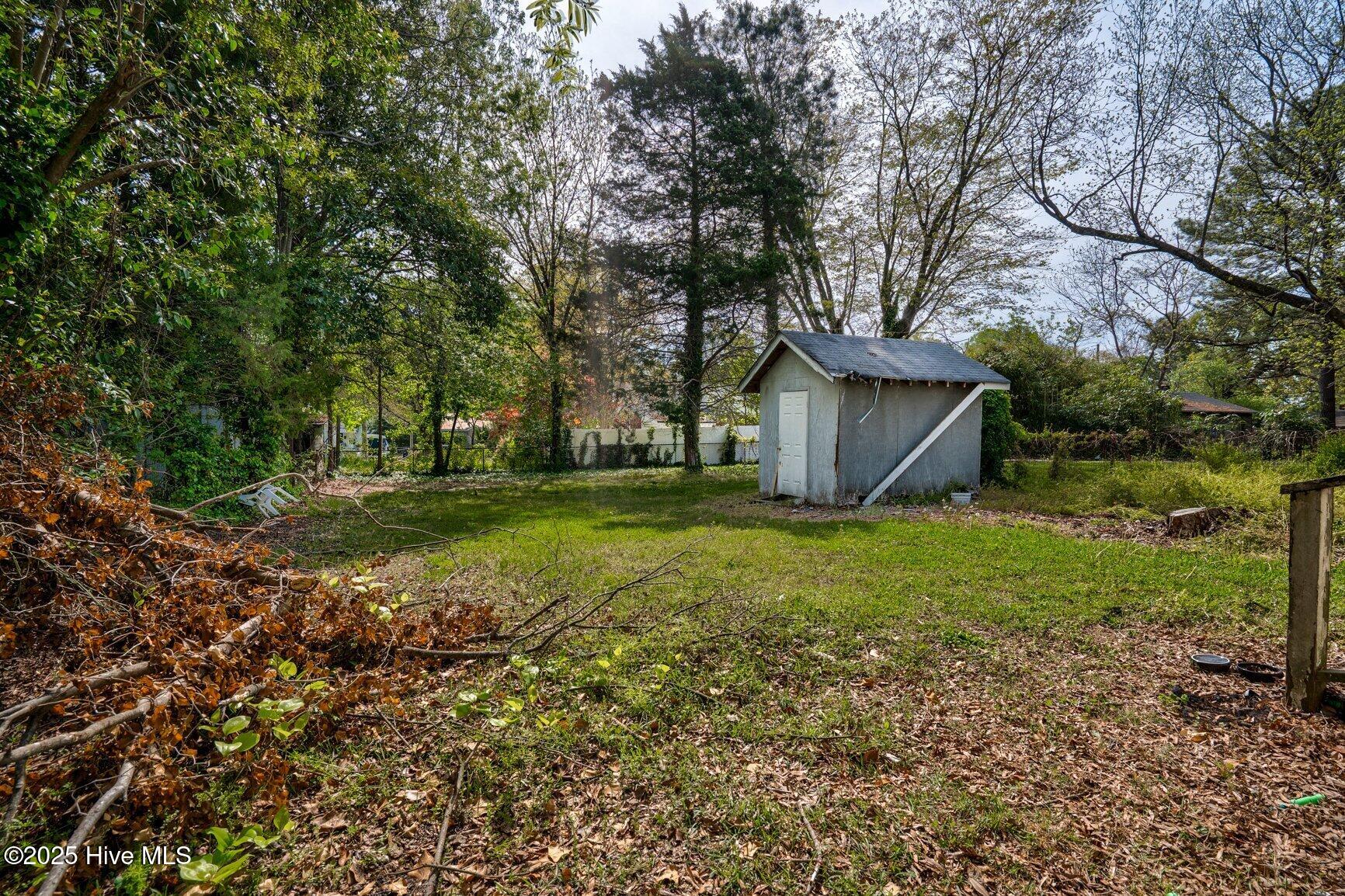 711 S Pine Street Property Photo 21