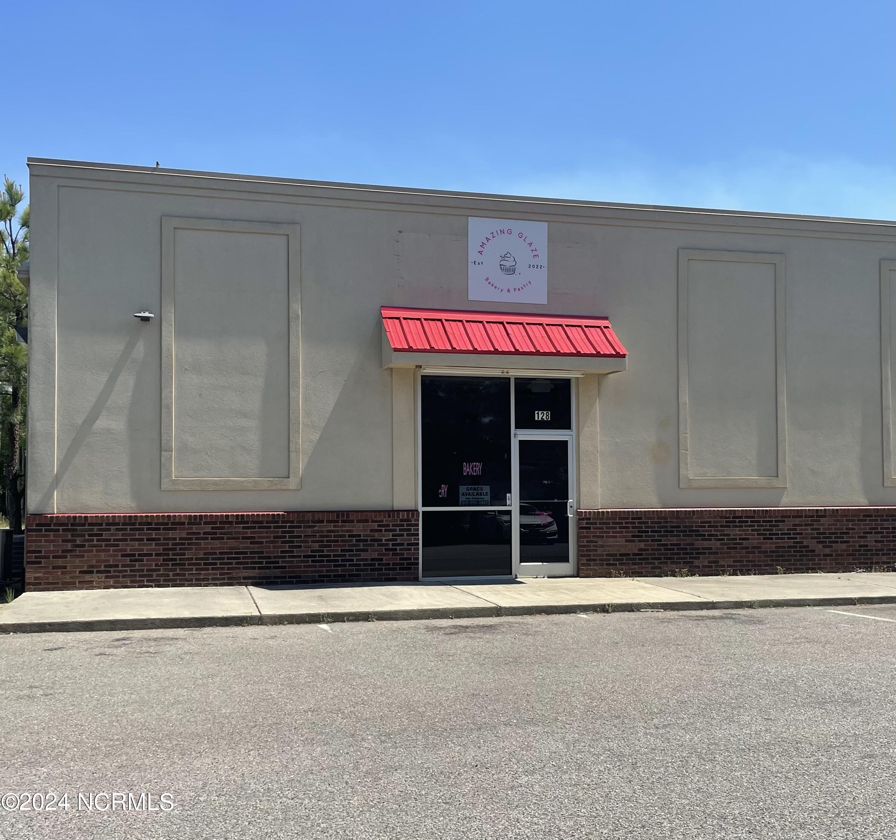 128 Main Street Property Photo